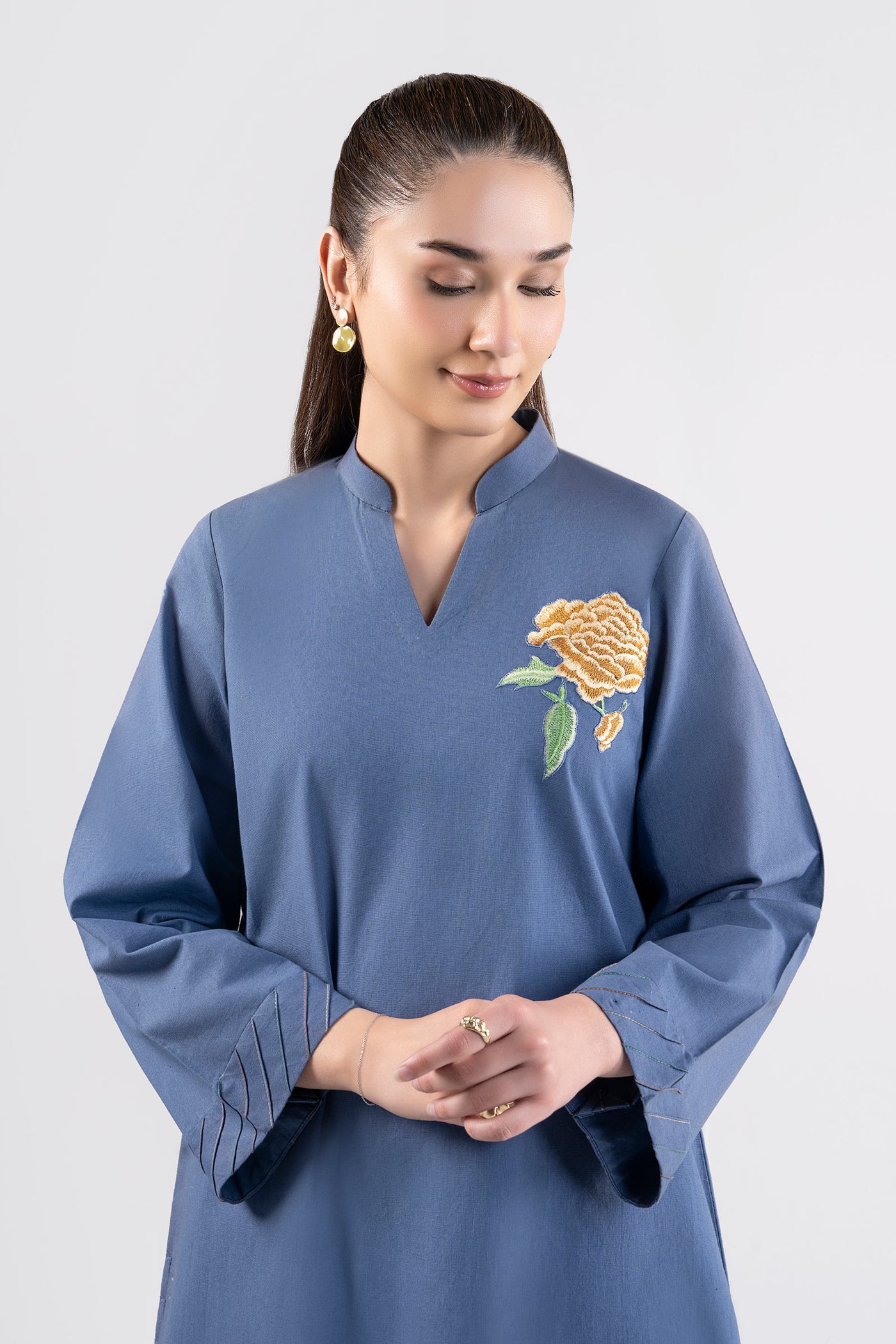 2 Pc Embroidered Linen Suit