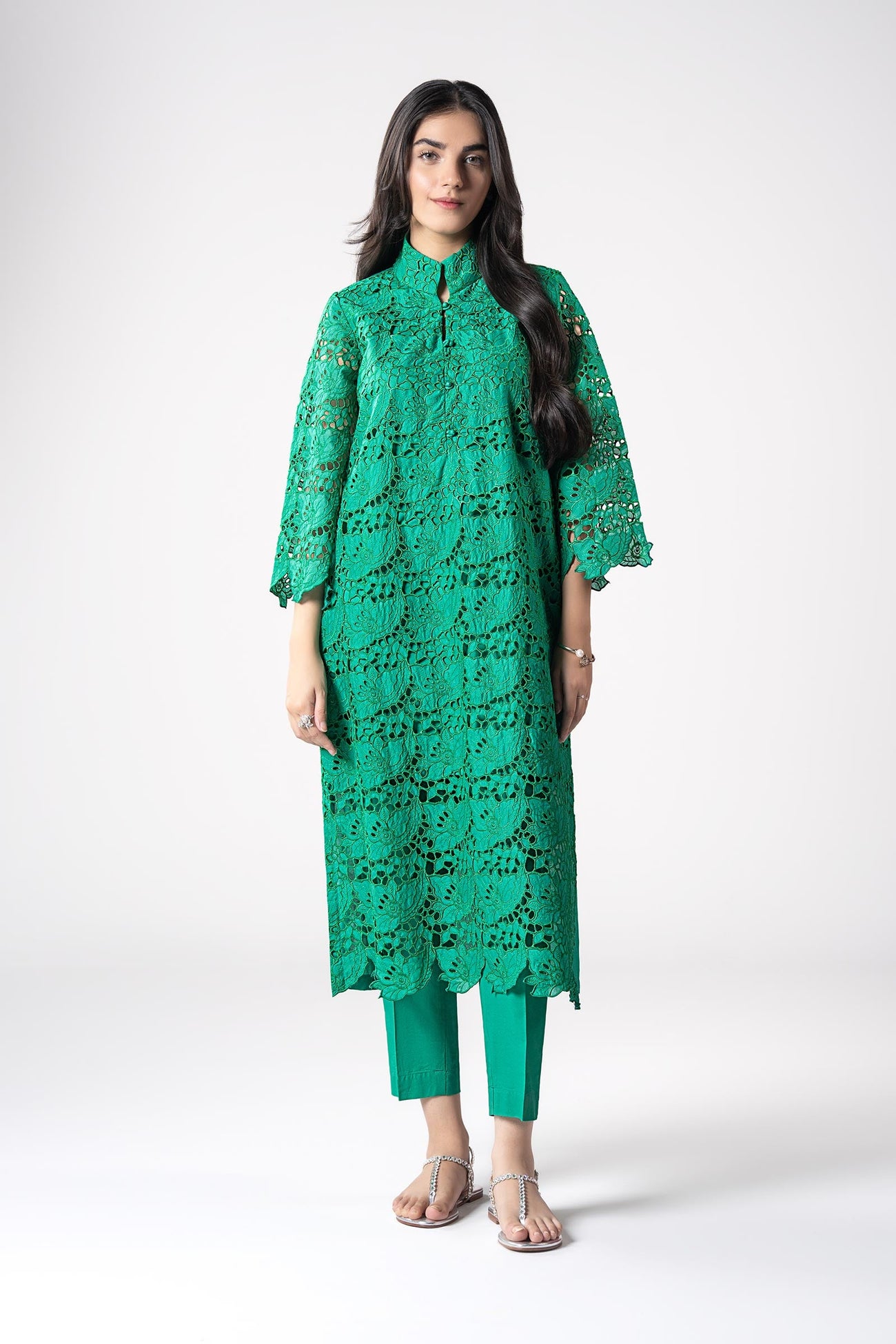 2 Pc Embroidered Lawn Suit