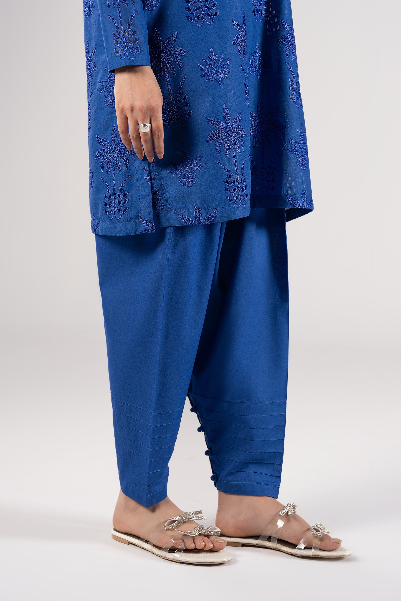 2 Pc Embroidered Lawn Suit