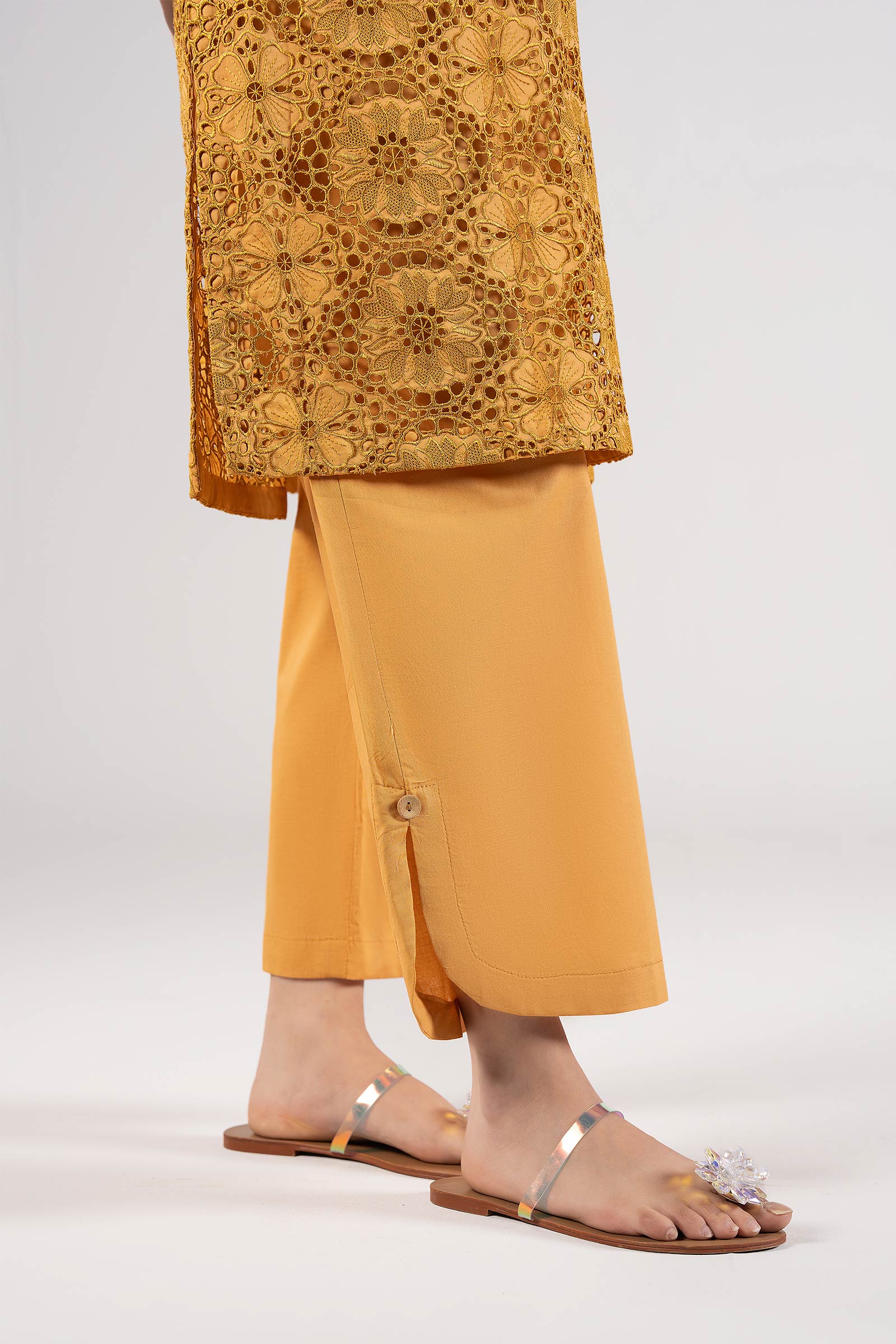 2 Pc Embroidered Lawn Suit