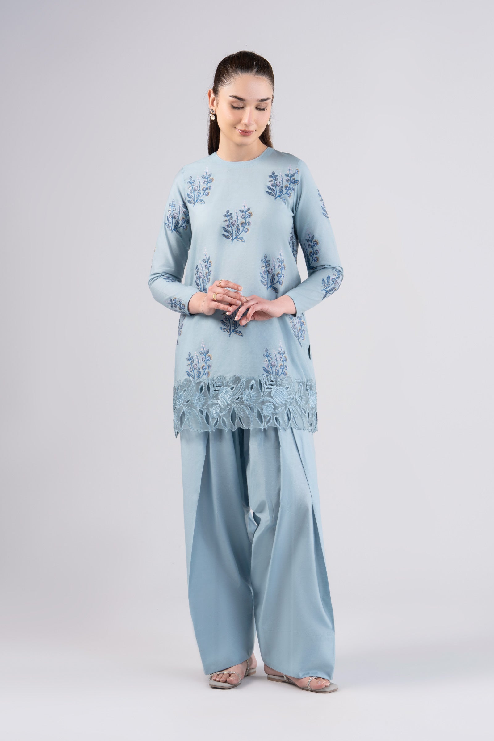 2 Pc Embroidered Jacquard Suit