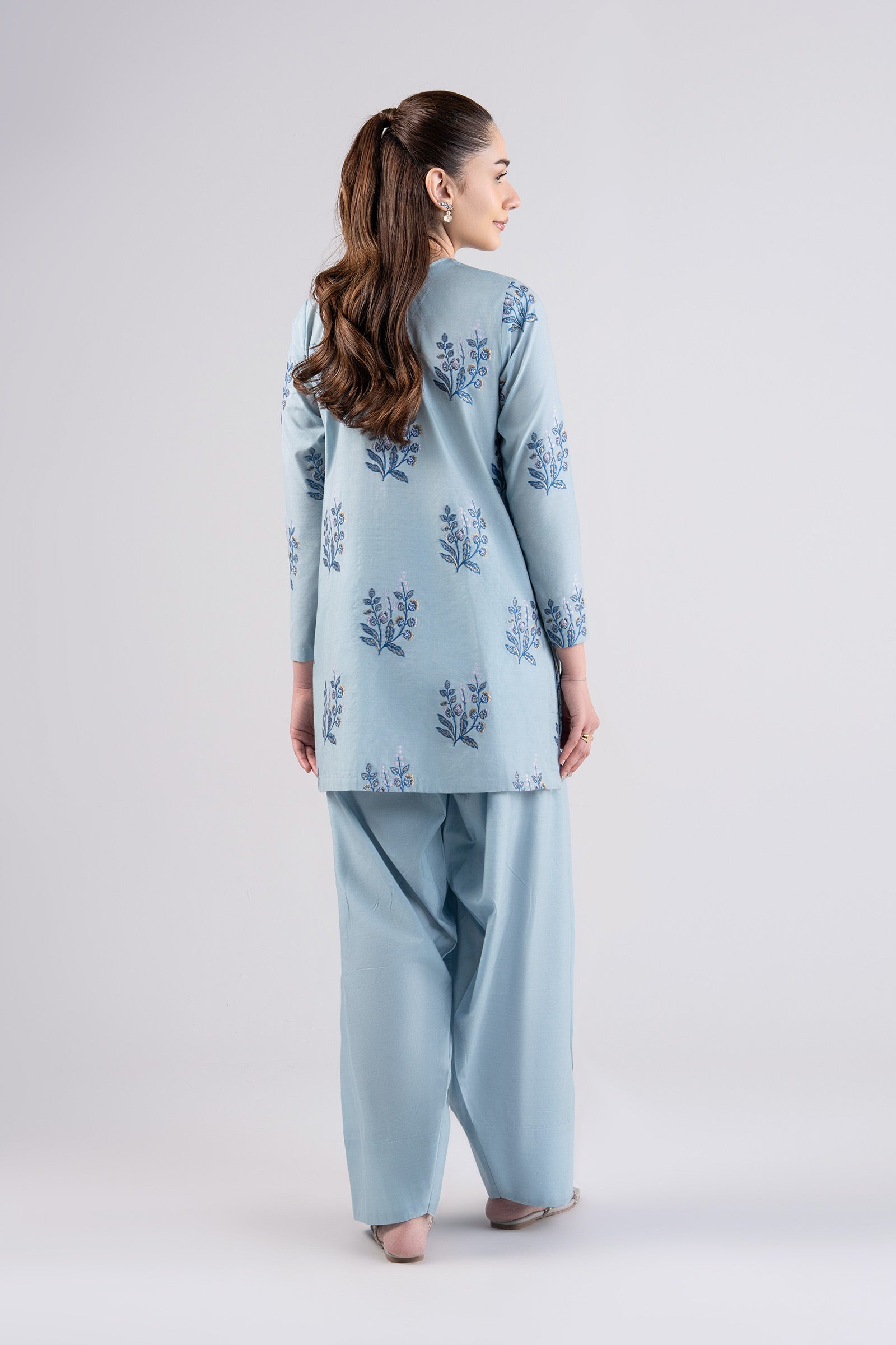 2 Pc Embroidered Jacquard Suit