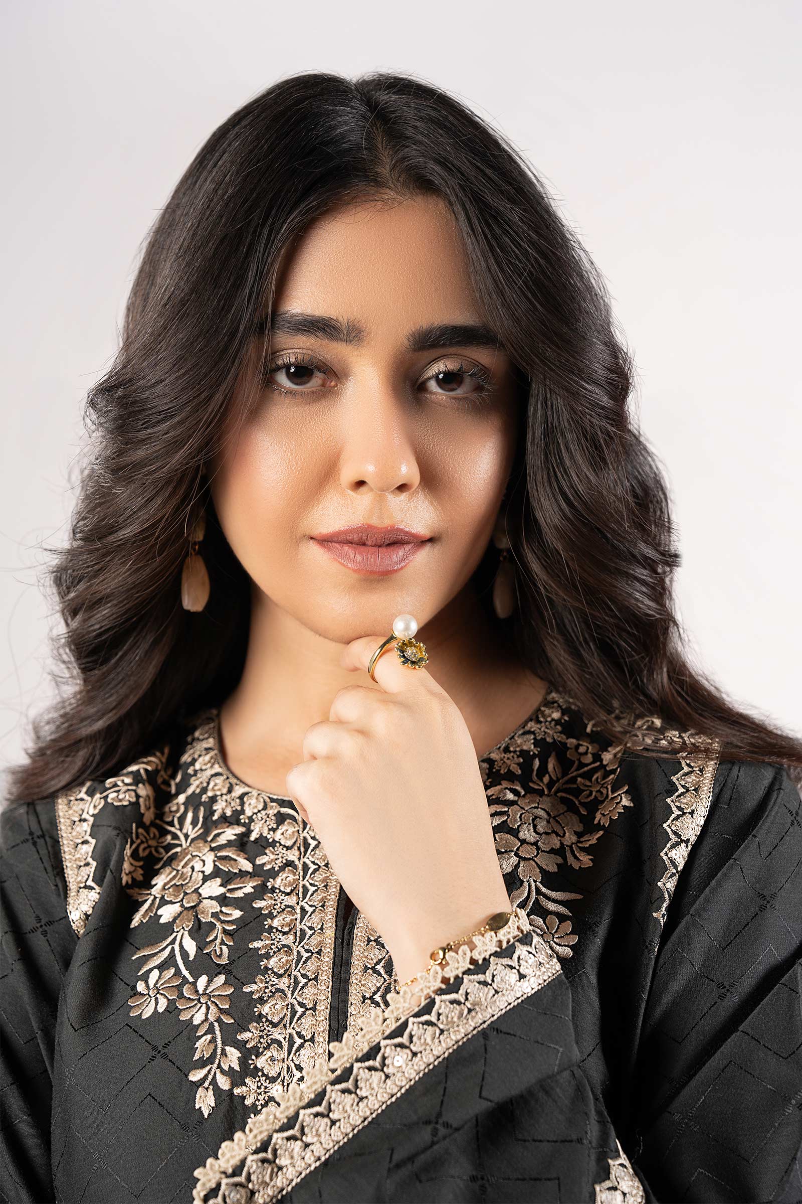 2 Pc Embroidered Viscose Suit