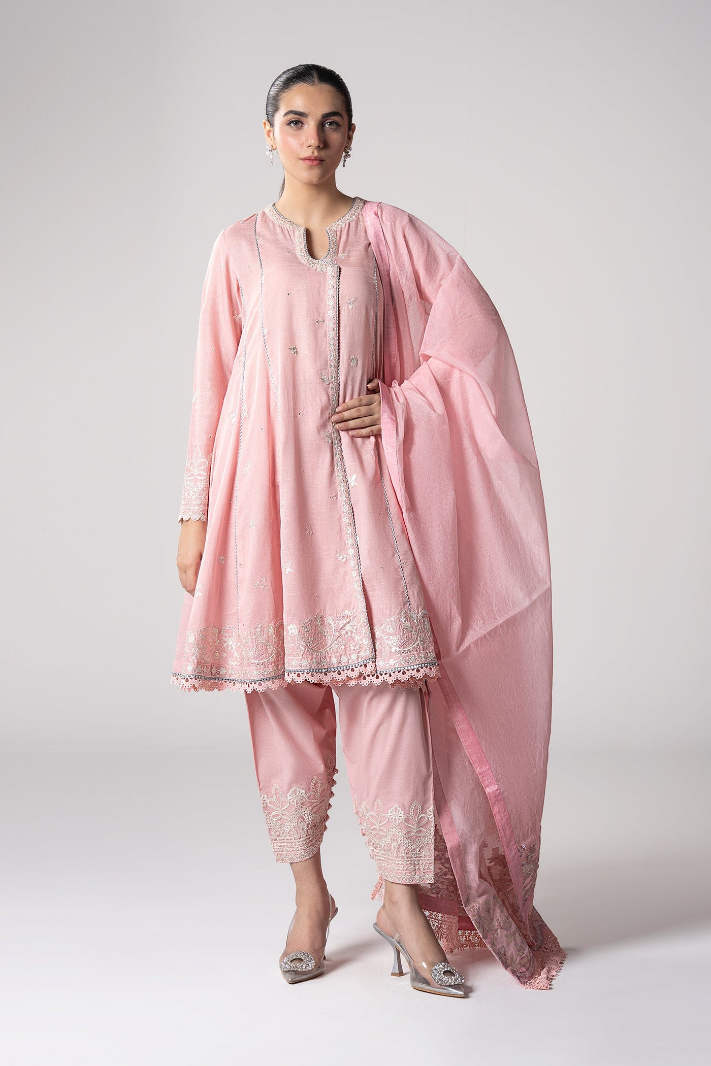 3 Pc Embroidered Slub Lawn Suit