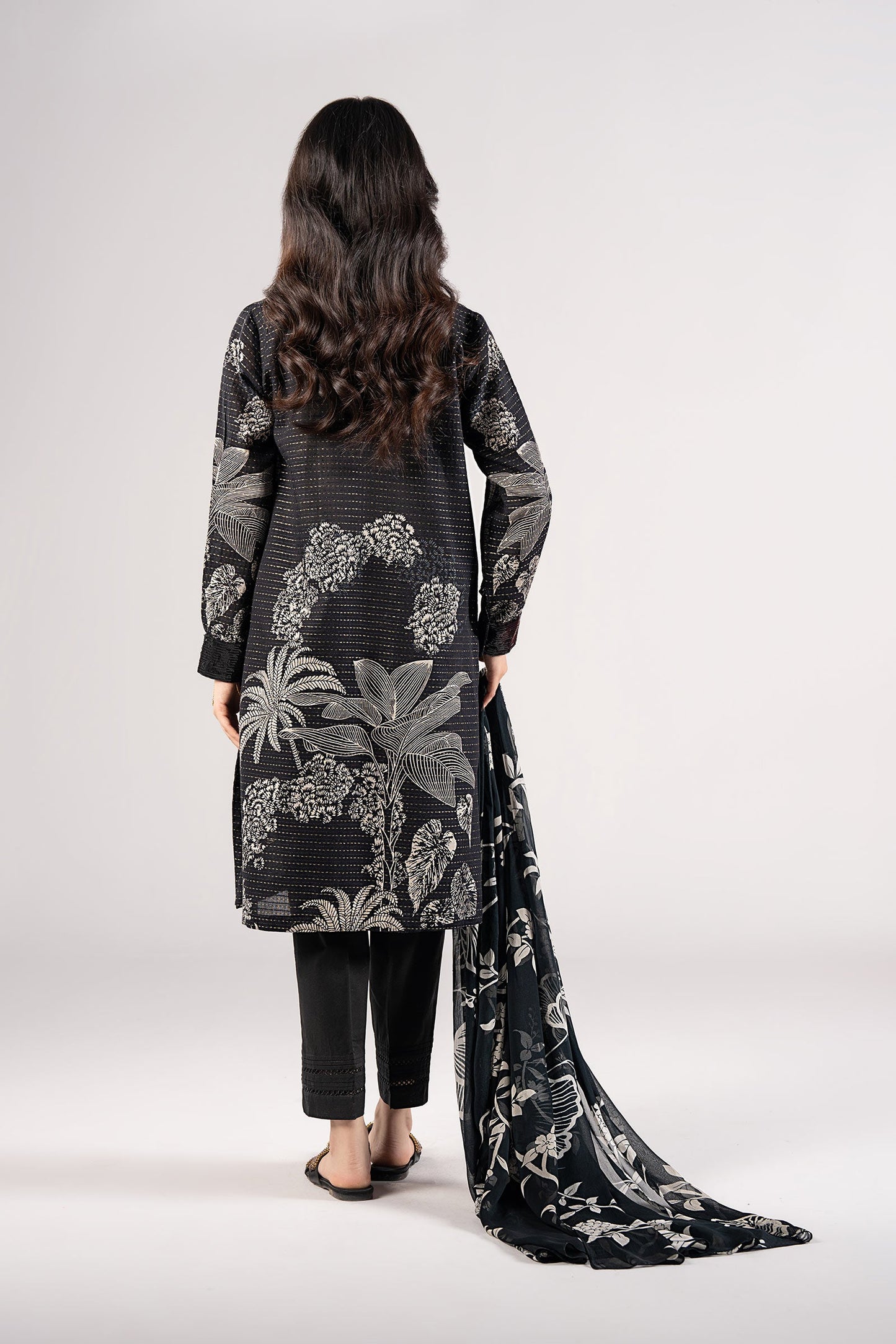 2 Pc Embroidered Lurex Cotton Suit