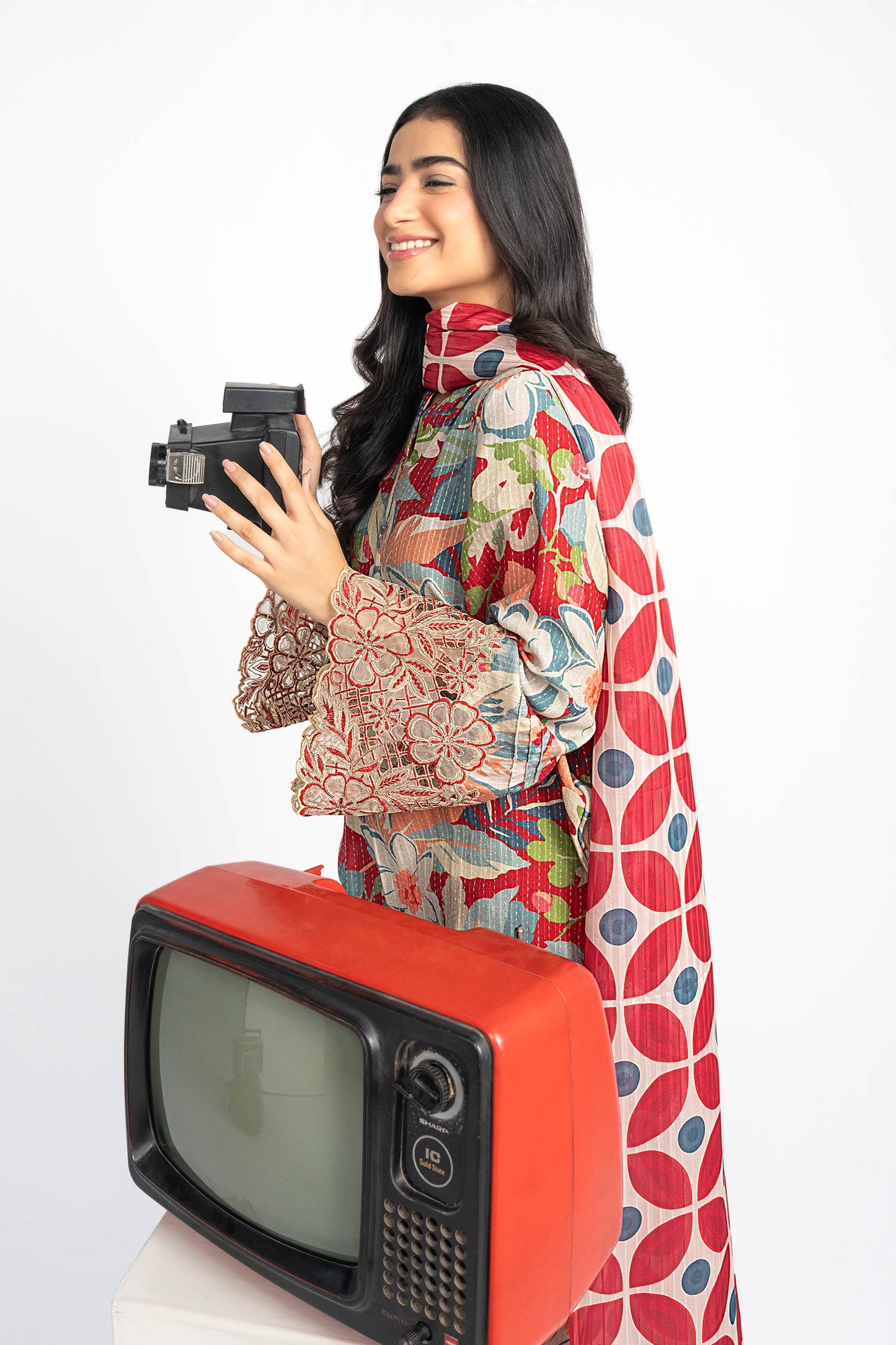 2 Pc Embroidered Lurex Cotton Suit