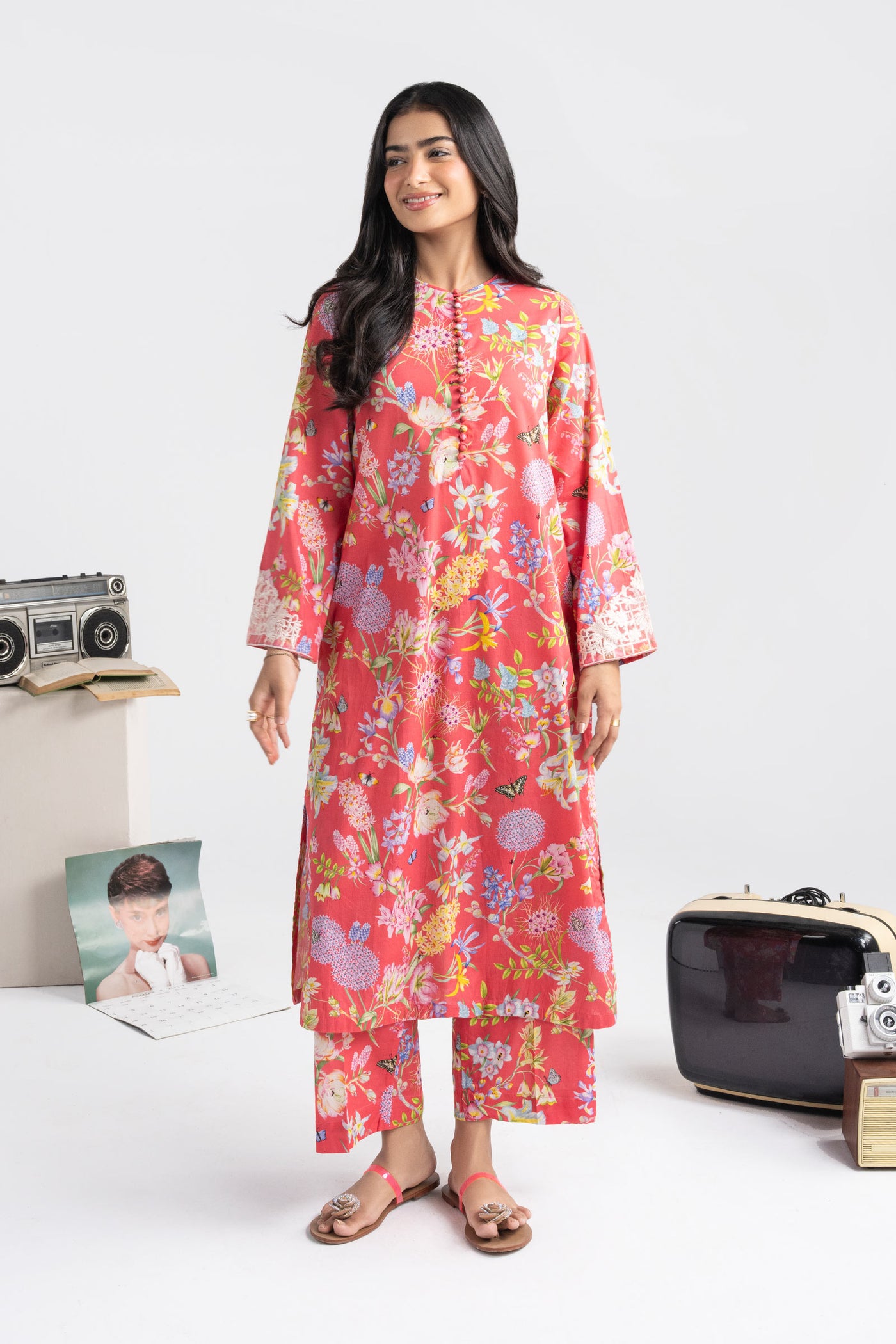 2 Pc Embroidered Slub Lawn Suit