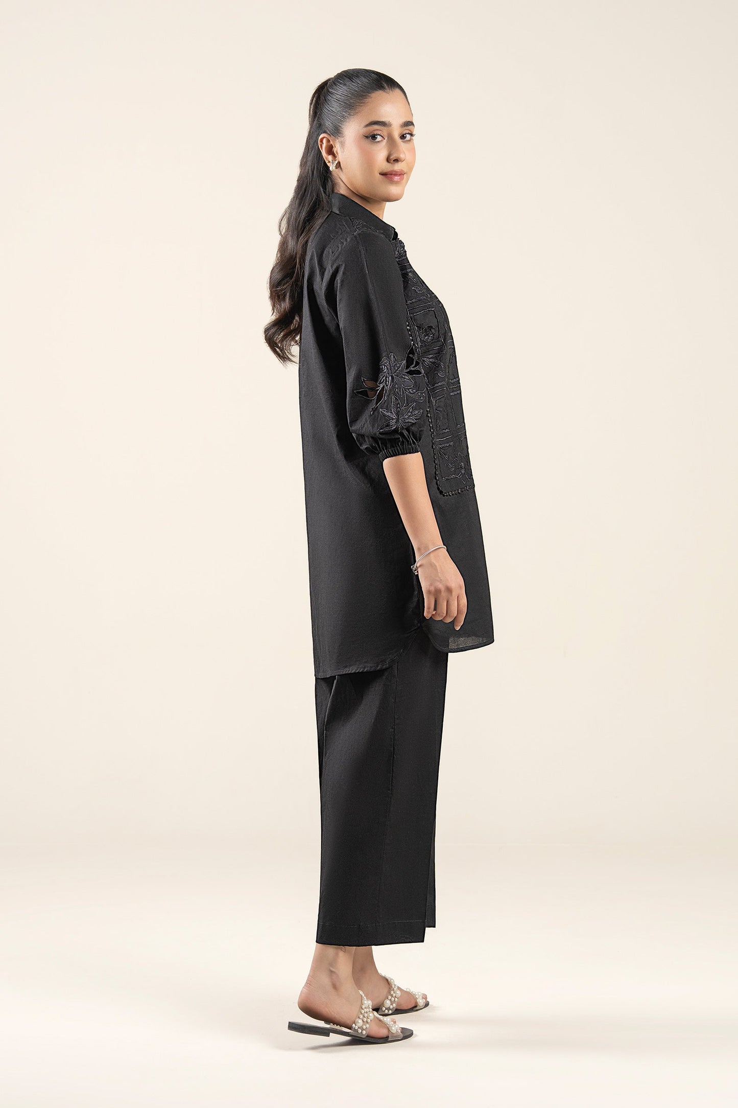 2 Pc Embroidered Cambric Suit