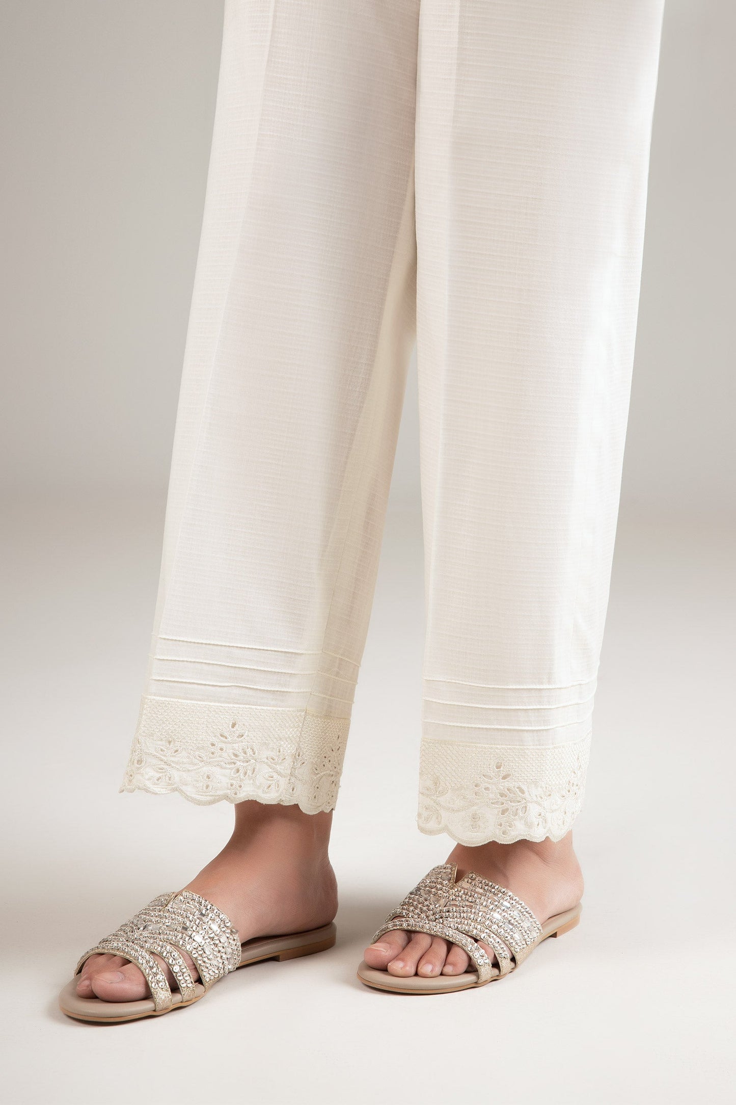 Embroidered Dobby Trouser