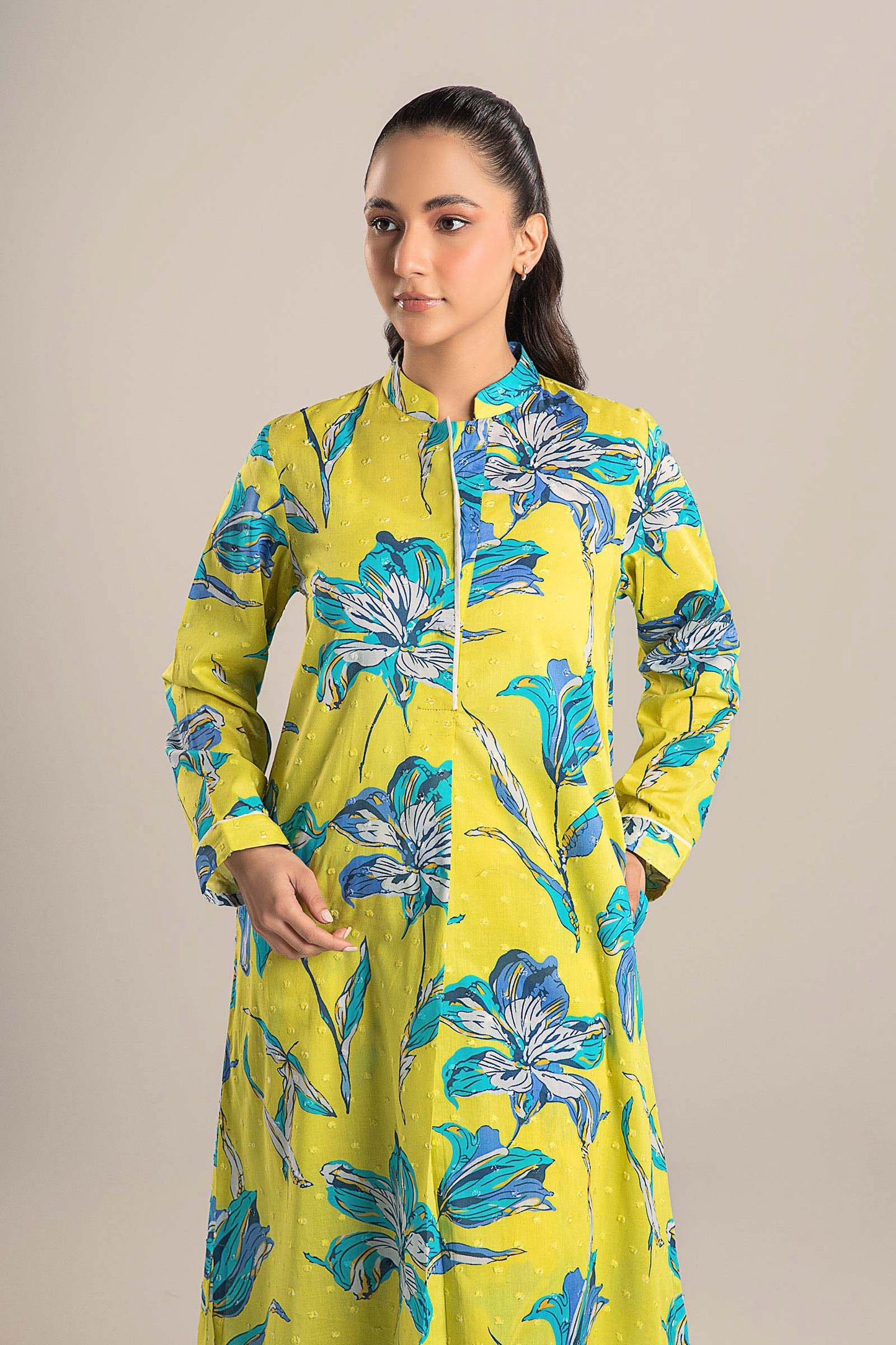 2 Pc Printed Brochia Suit