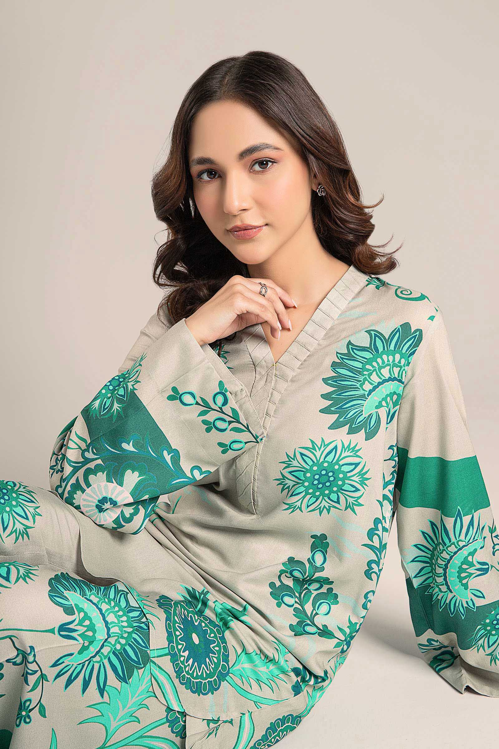 2 Pc Printed Arabic Lawn Suit
