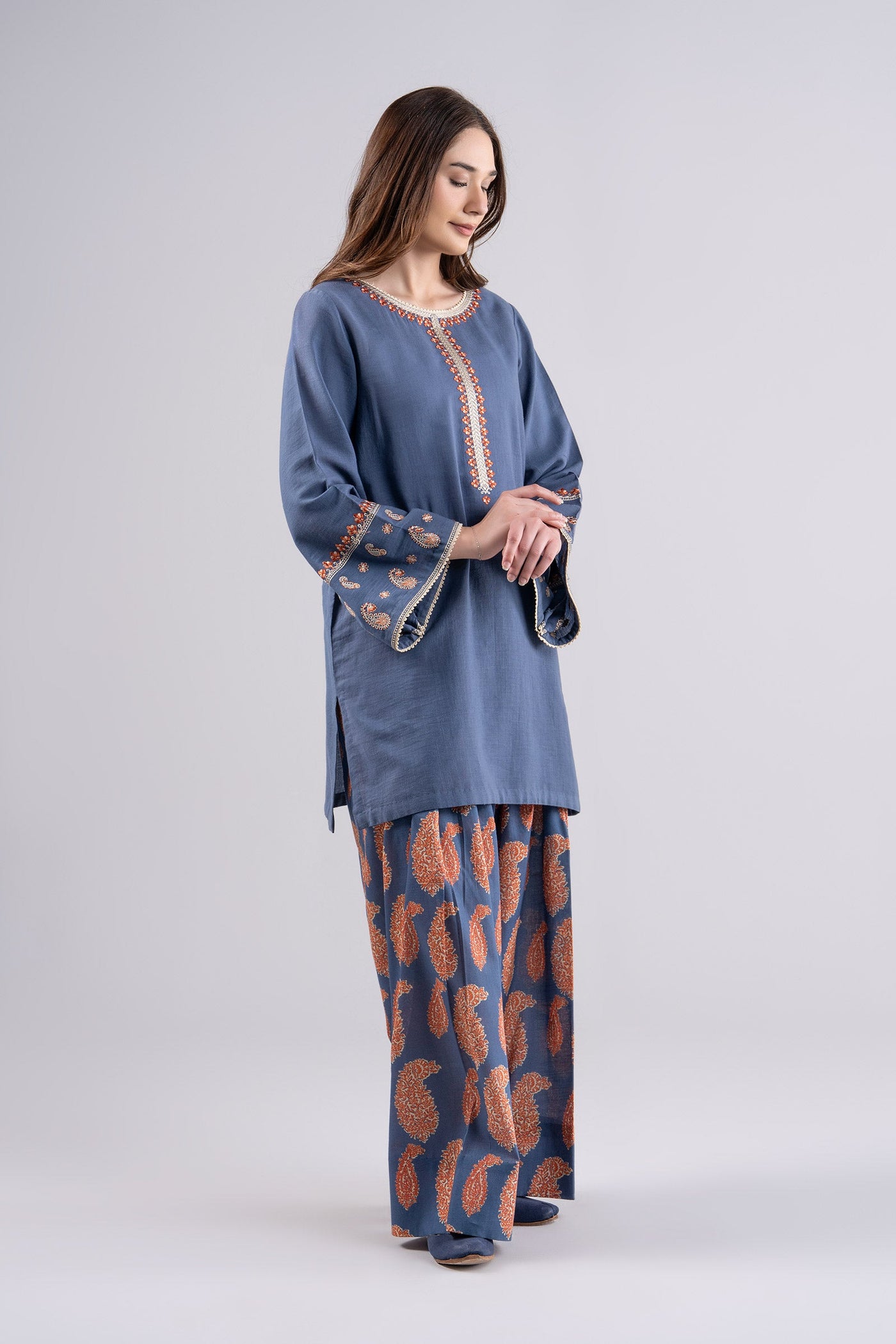 2 Pc Embroidered Slub Lawn Suit | MB-CS25-78