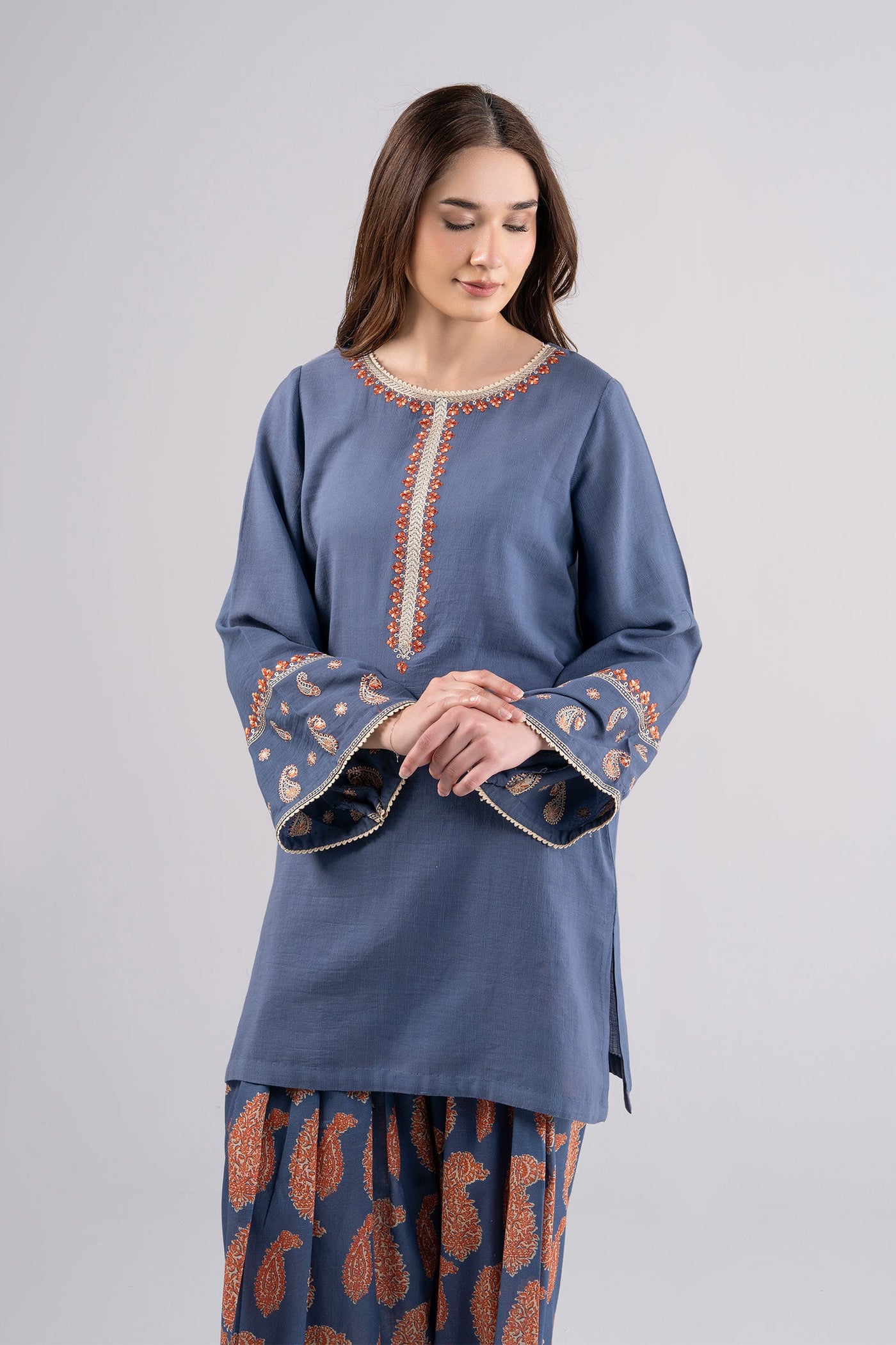 2 Pc Embroidered Slub Lawn Suit | MB-CS25-78