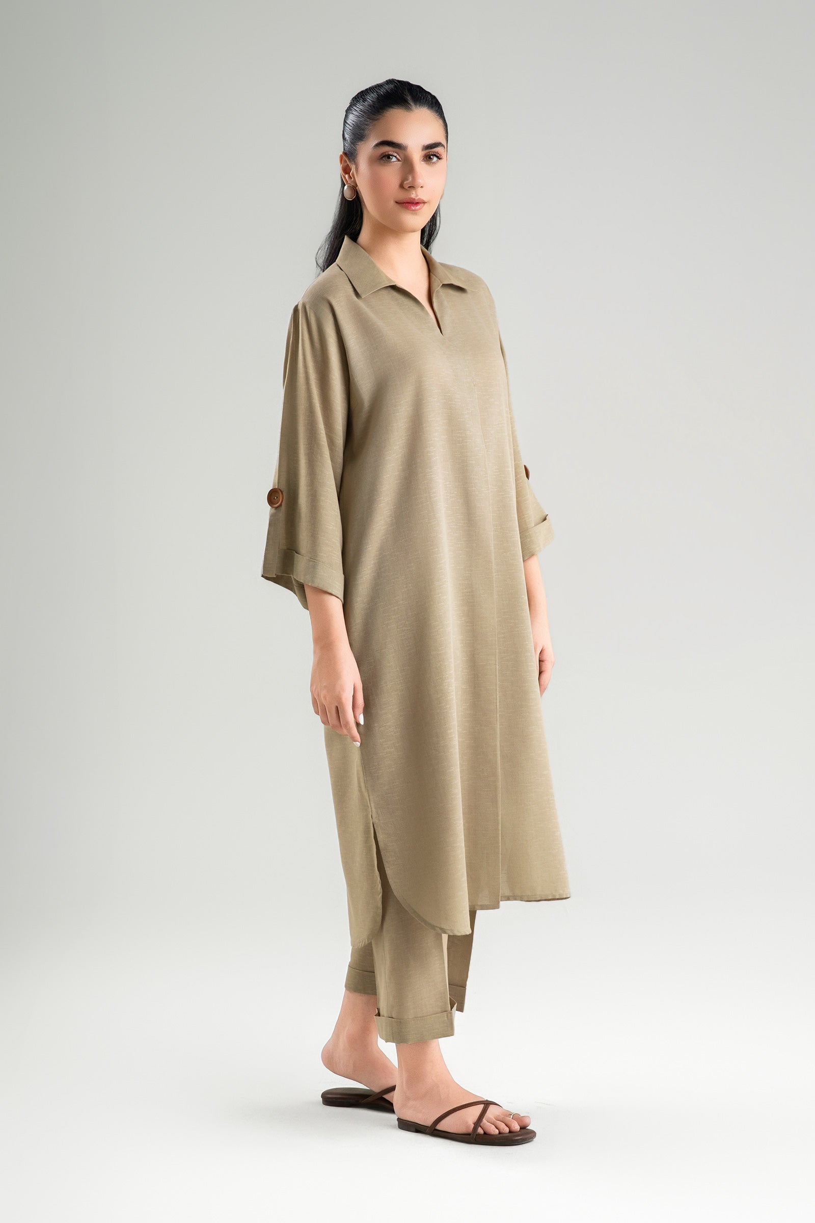 2 Pc Dyed Karandi Suit