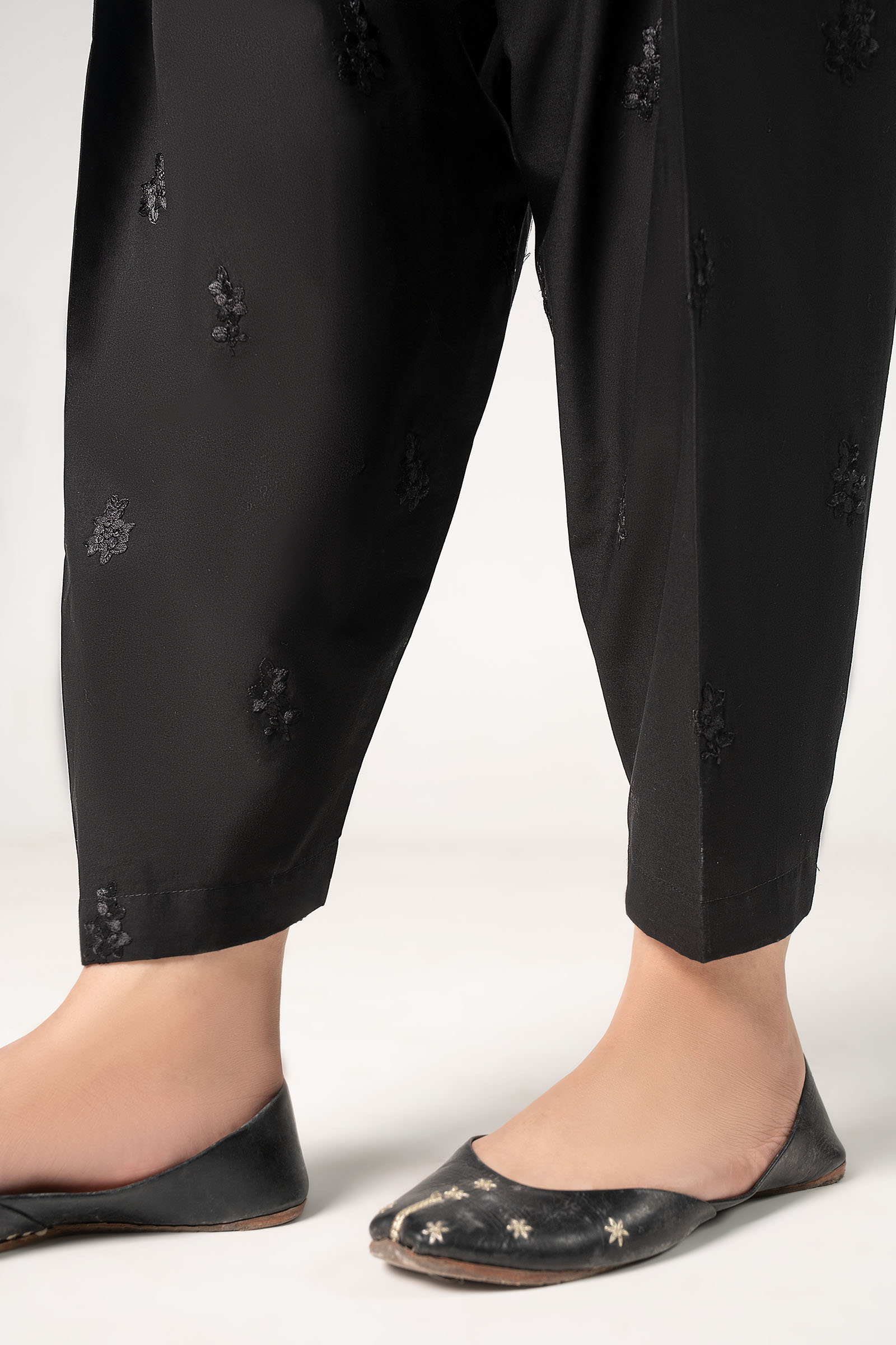 Embroidered Cambric Shalwar