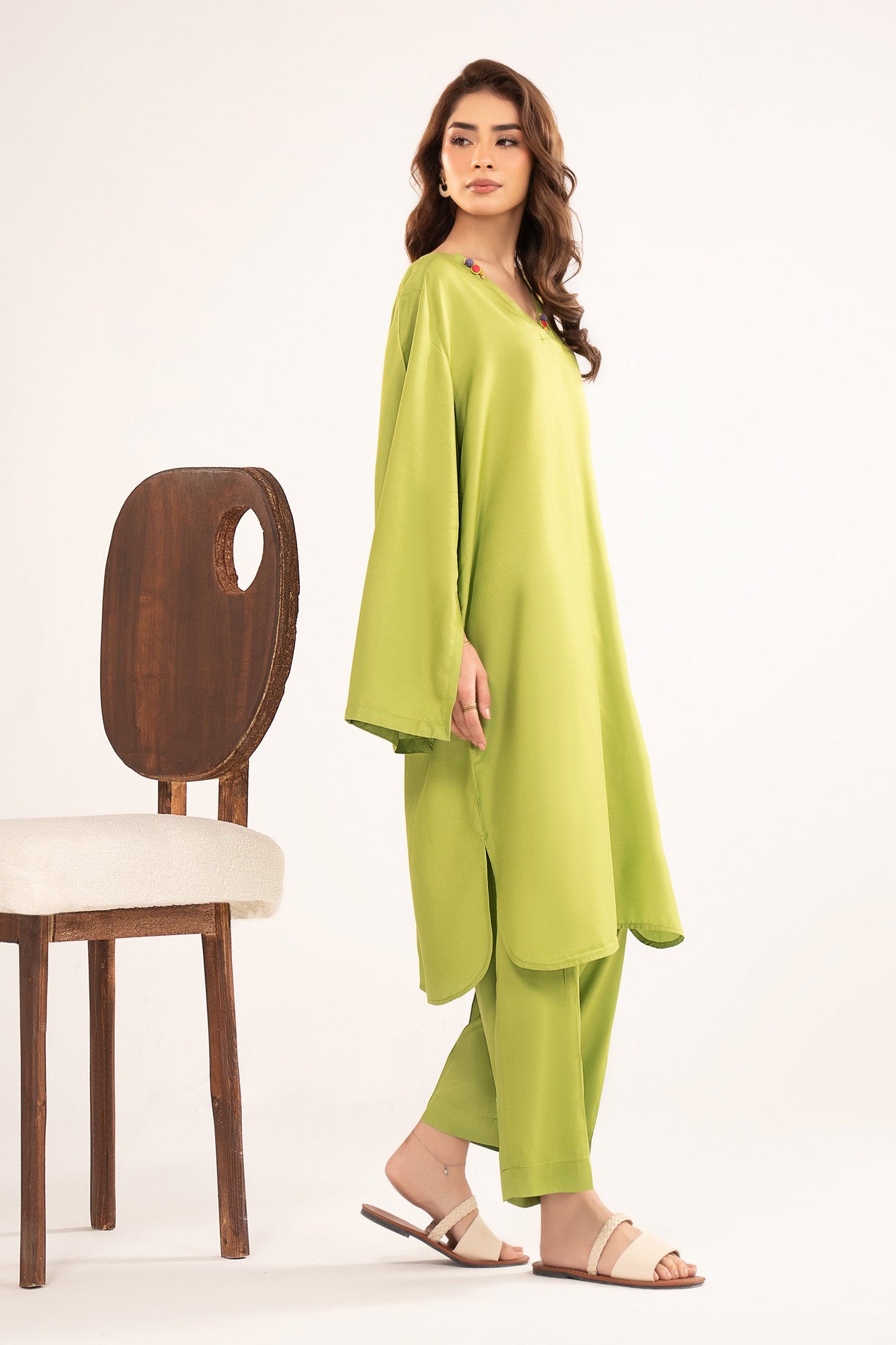 2 Pc Dyed Arabic Lawn Suit