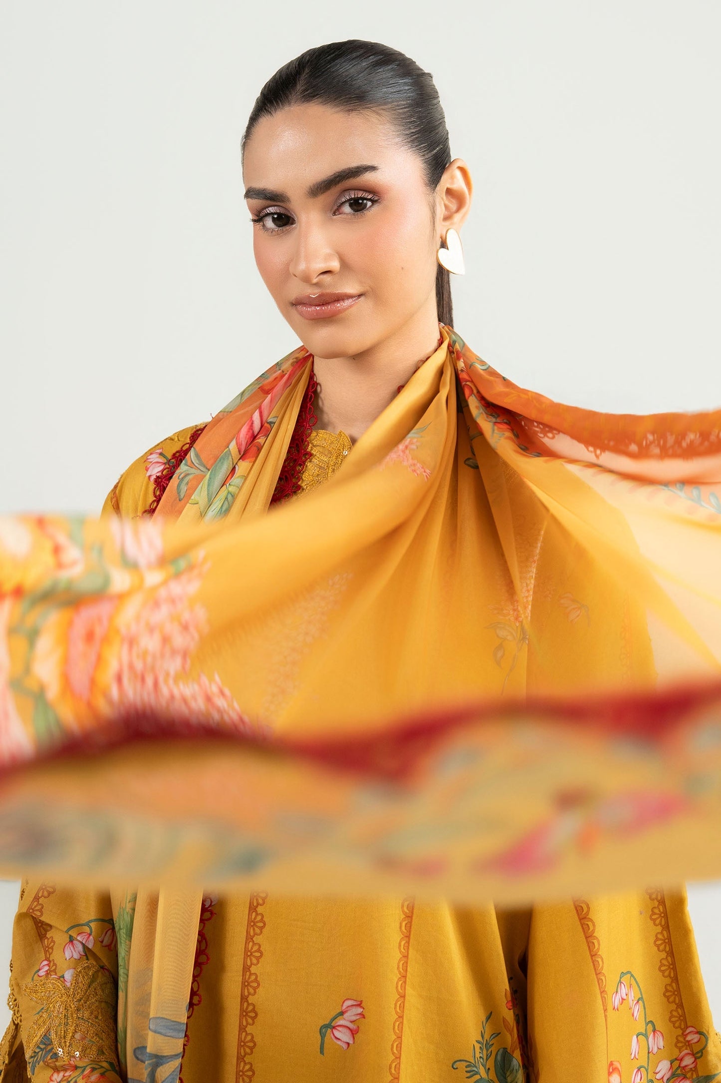 2 Pc Embroidered Lawn Suit