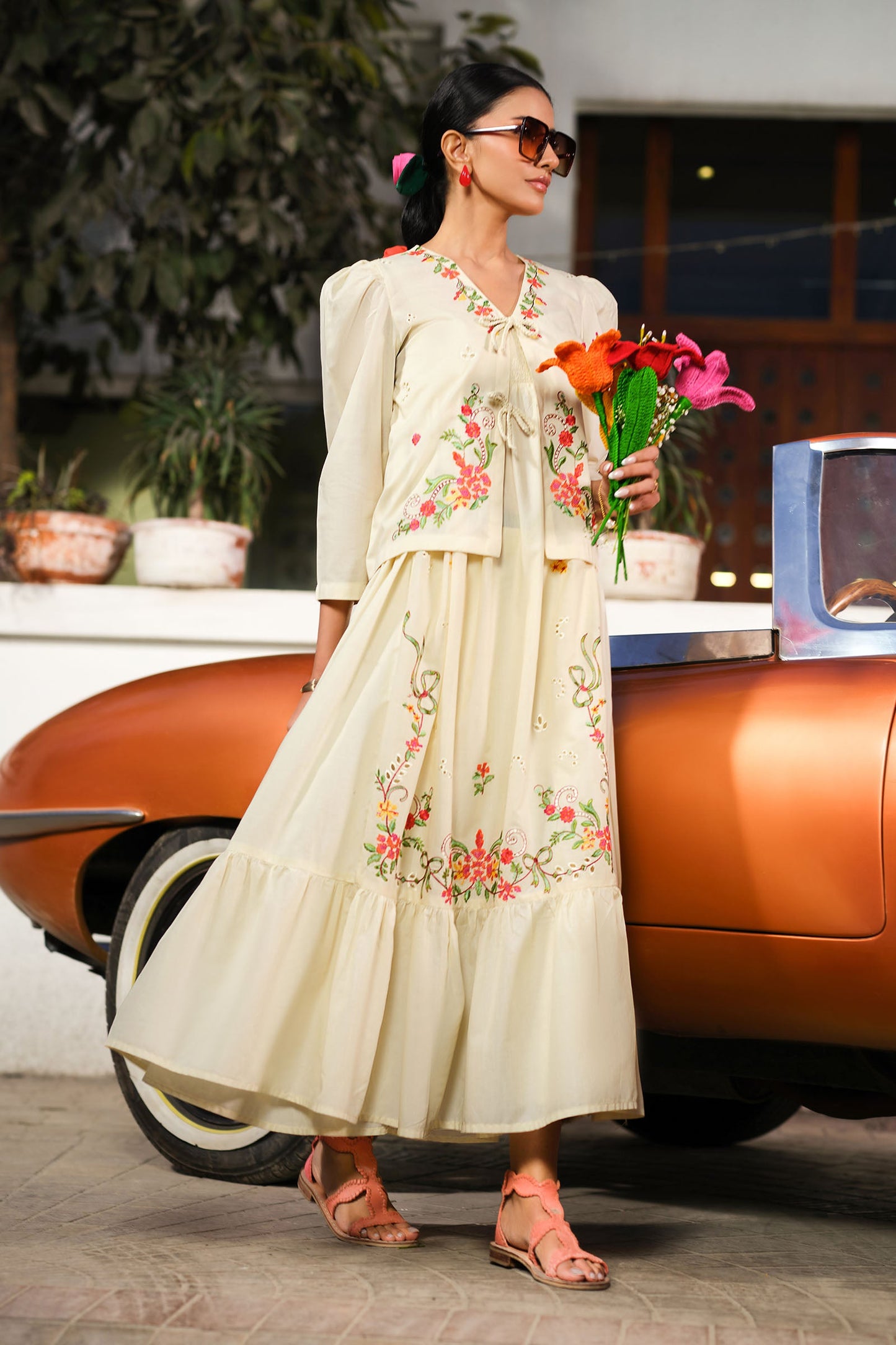 2 Pc Embroidered Slub Lawn Suit