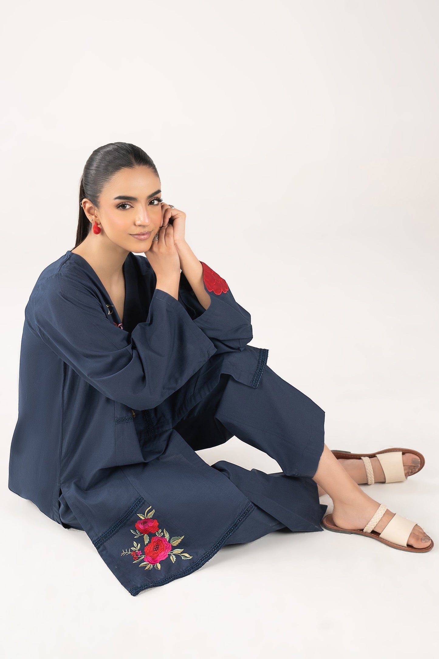 2 Pc Embroidered Lawn Suit