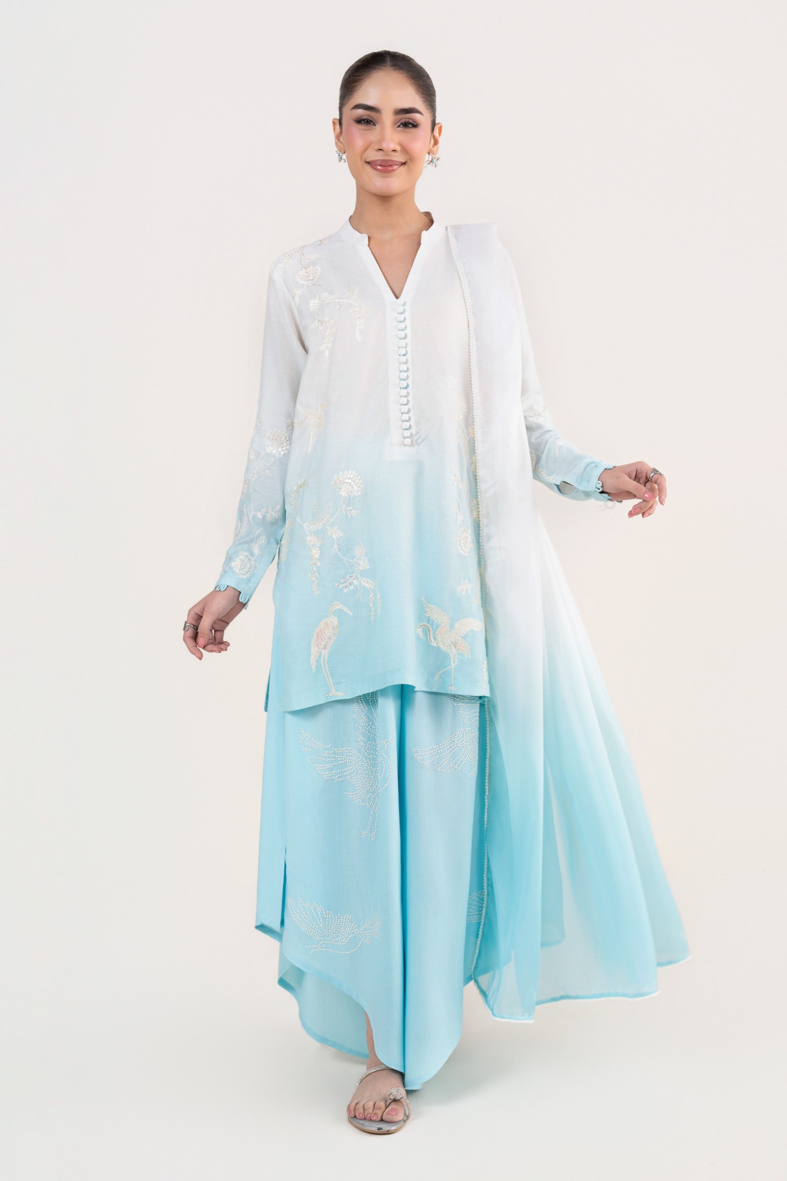 3 Pc Embroidered Arabic Lawn Suit