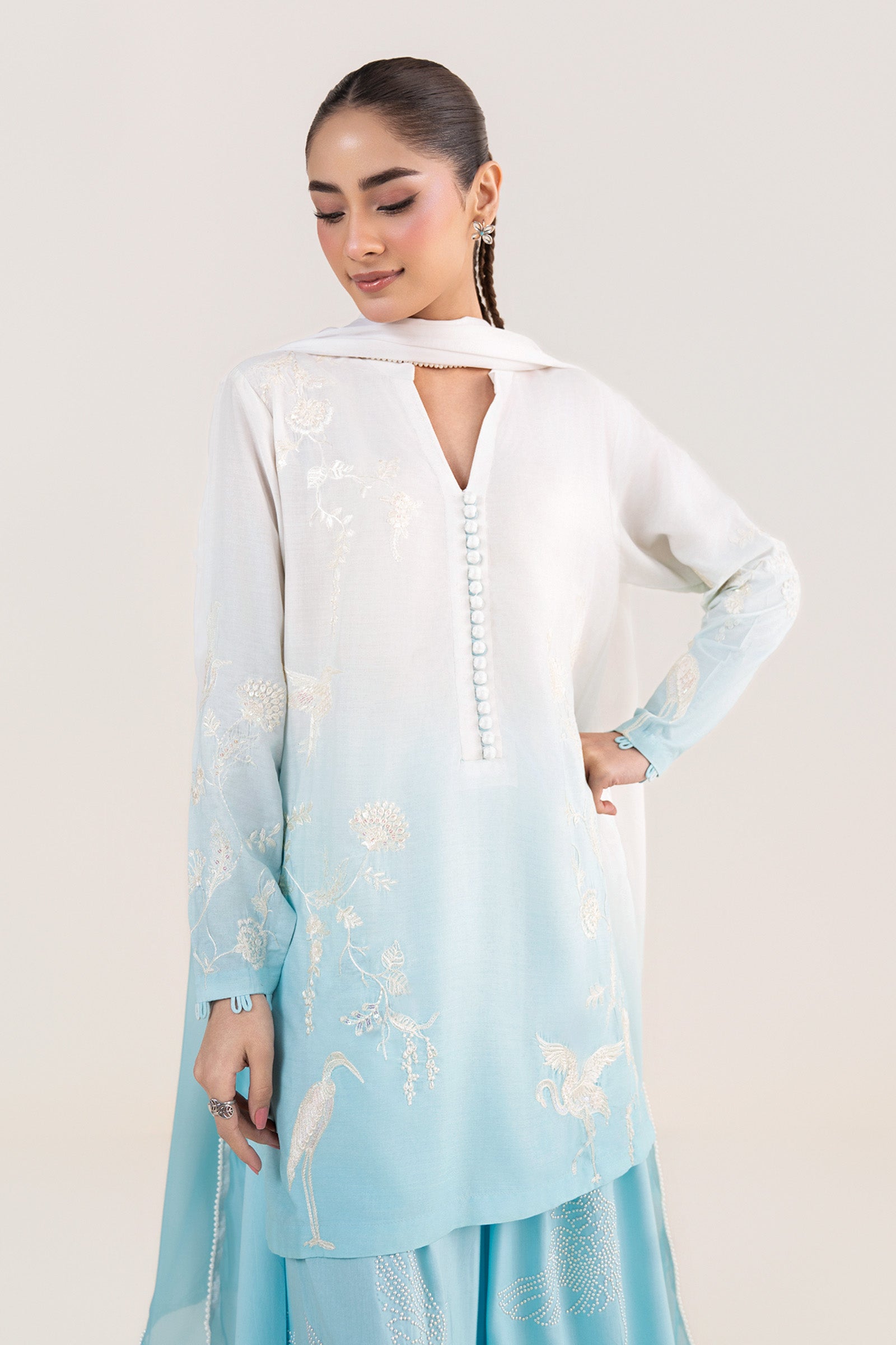 3 Pc Embroidered Arabic Lawn Suit