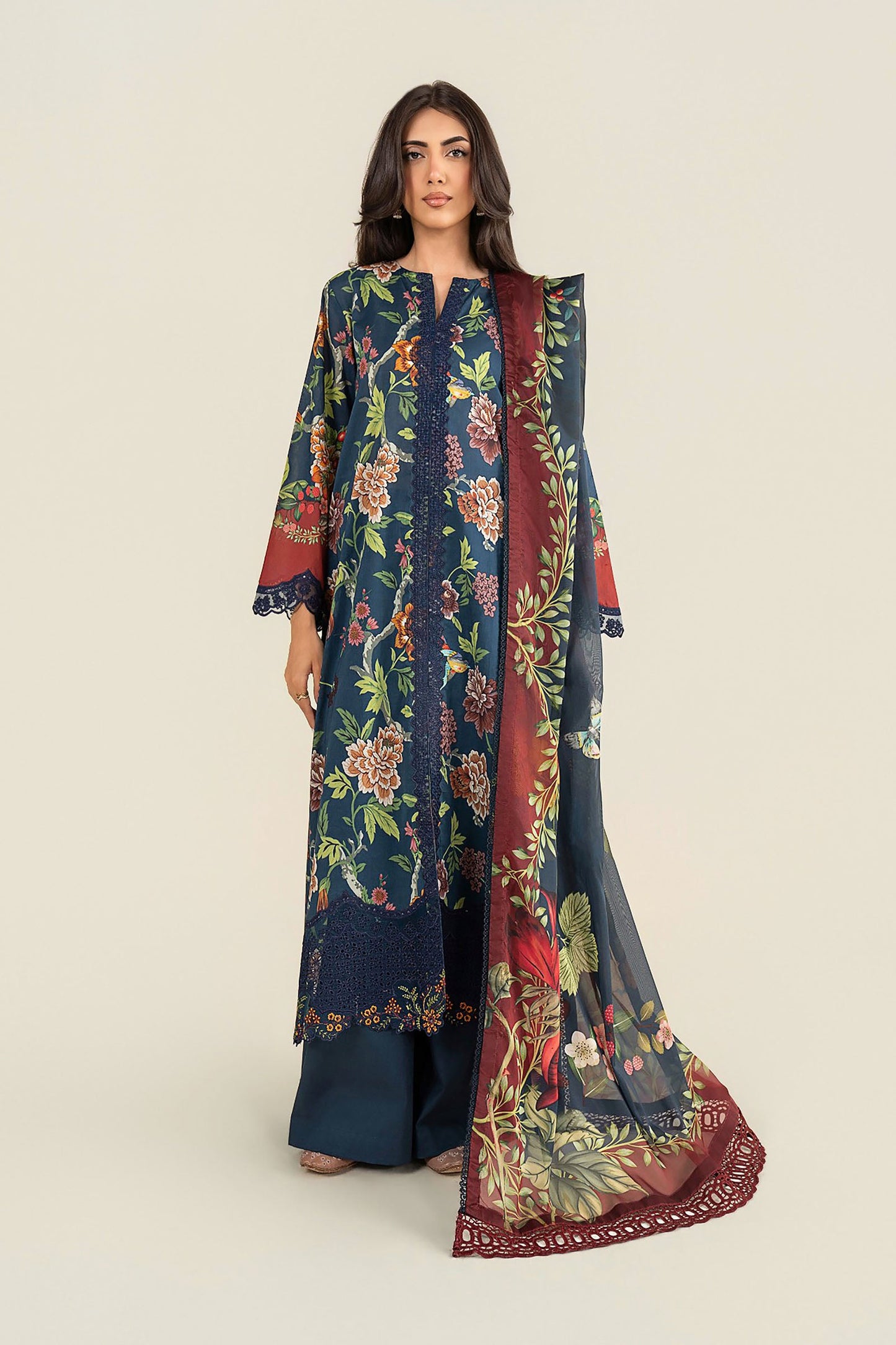 3 Pc Embroidered Lawn Suit