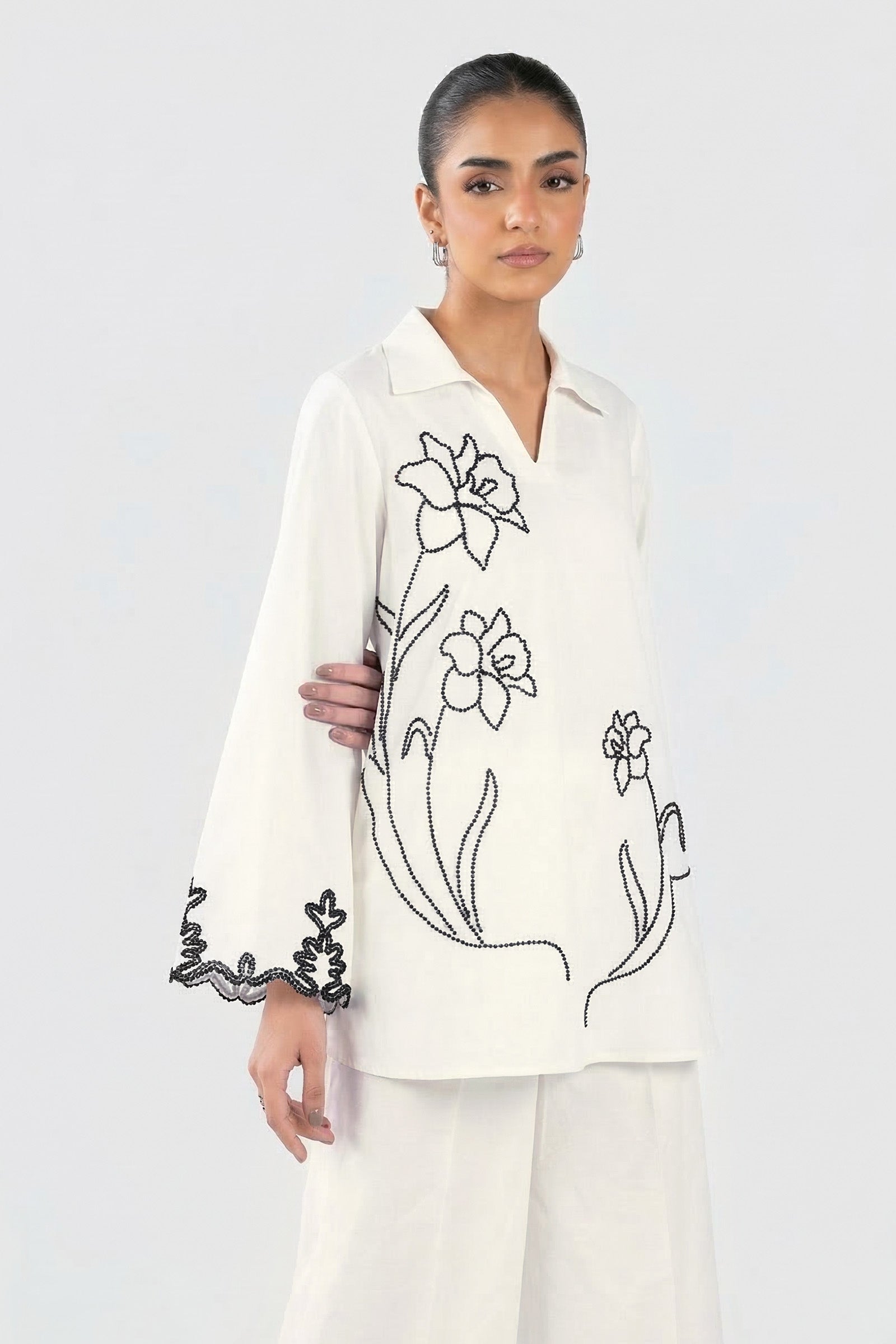 Embroidered Slub Lawn Shirt