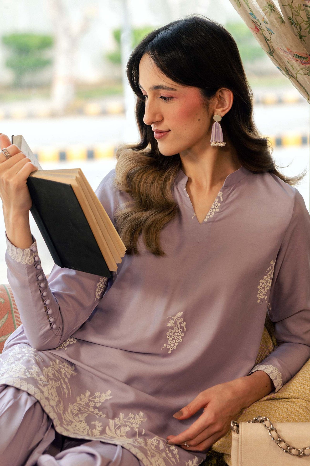 2 Pc Embroidered Arabic Lawn Suit