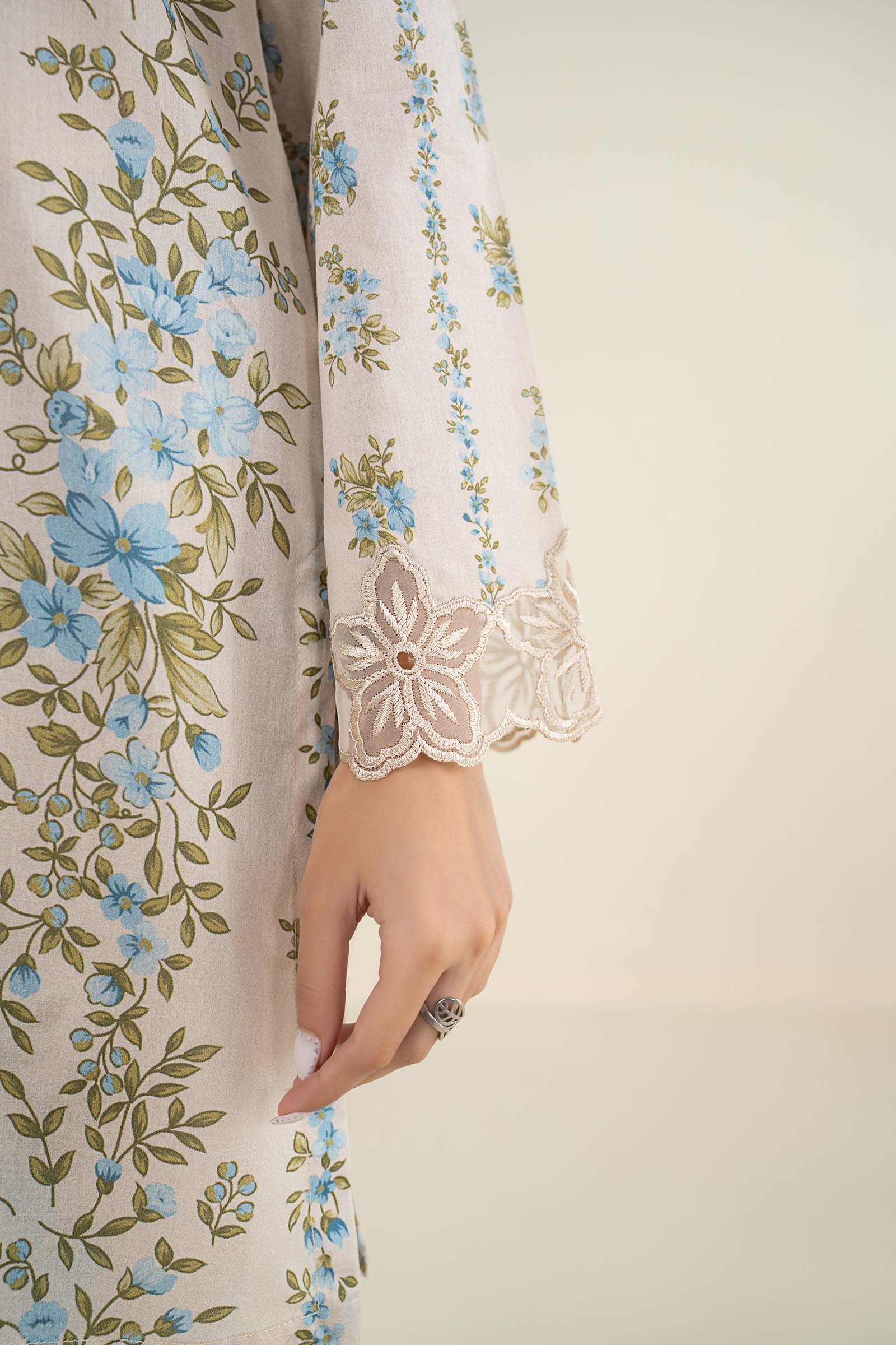 2 Pc Printed Lawn Suit