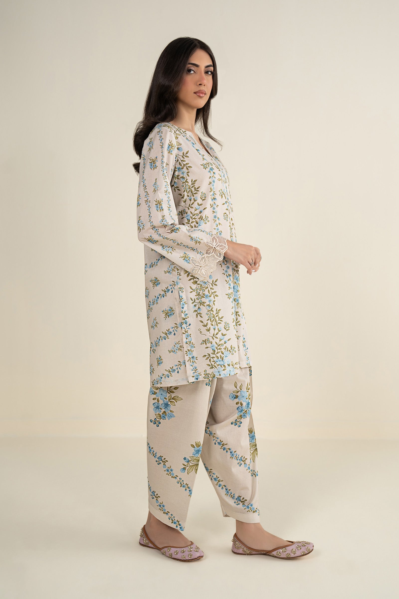 2 Pc Printed Lawn Suit