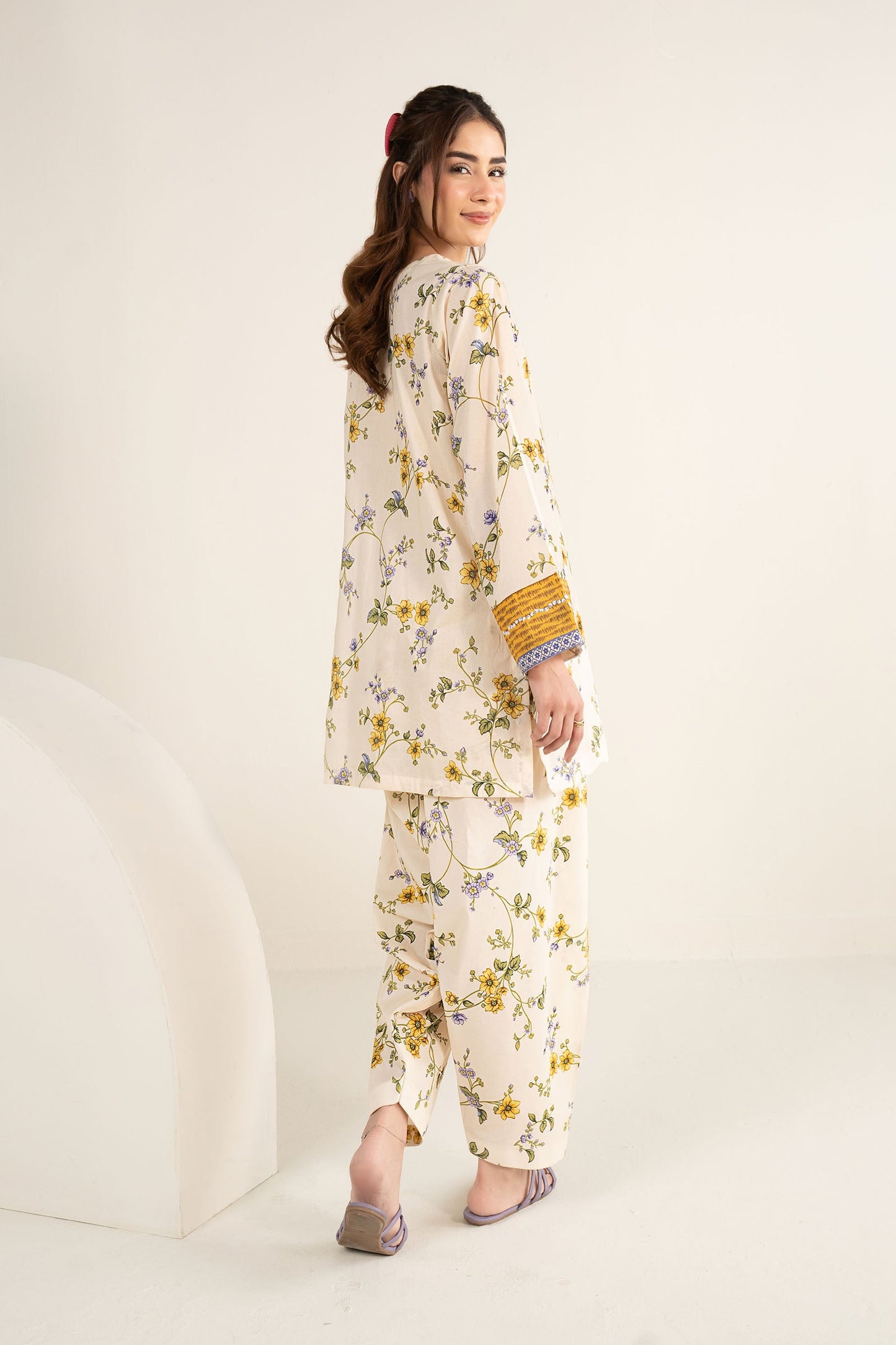 2 Pc Embroidered Lawn Suit