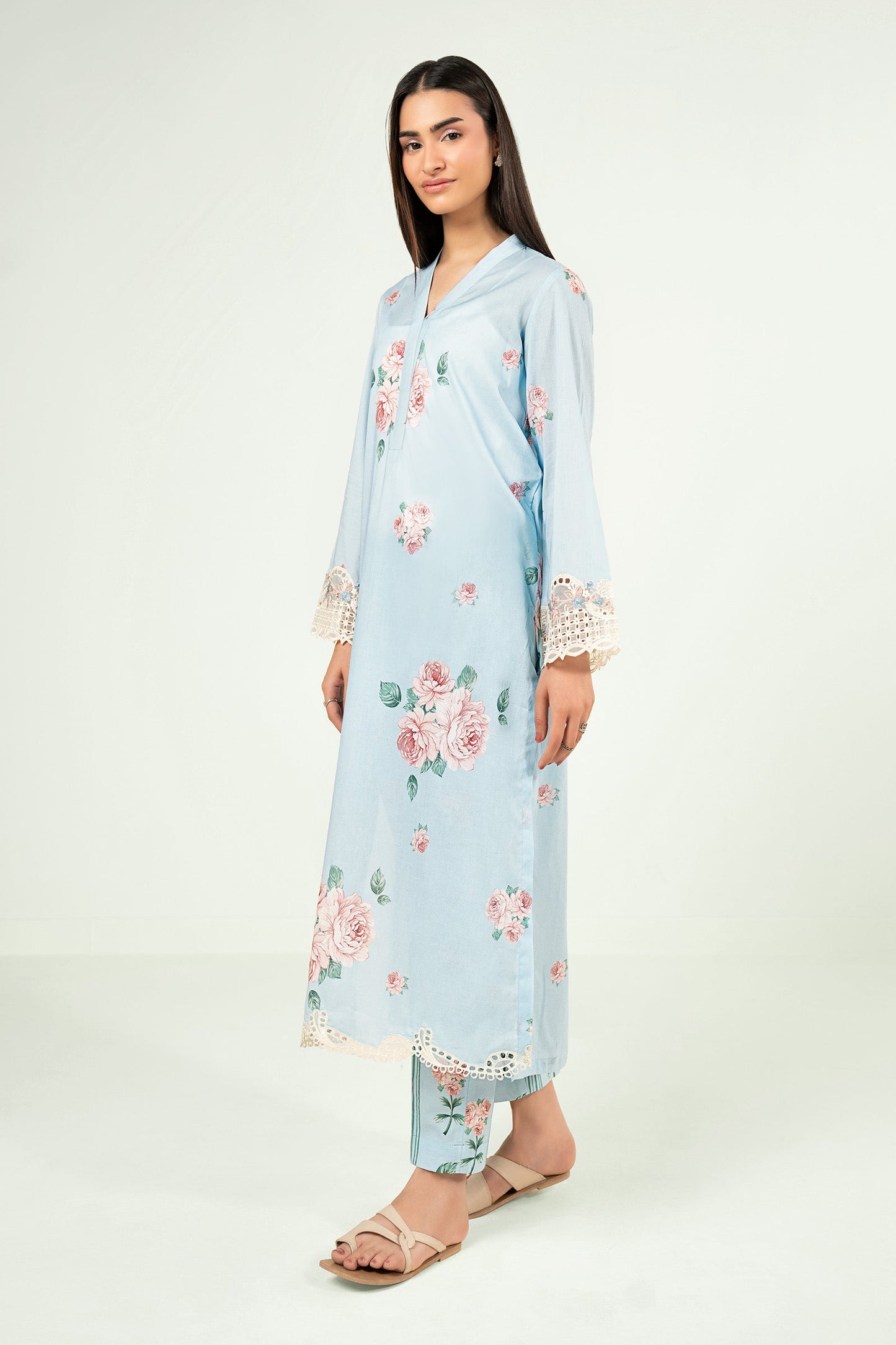 2 Pc Embroidered Lawn Suit