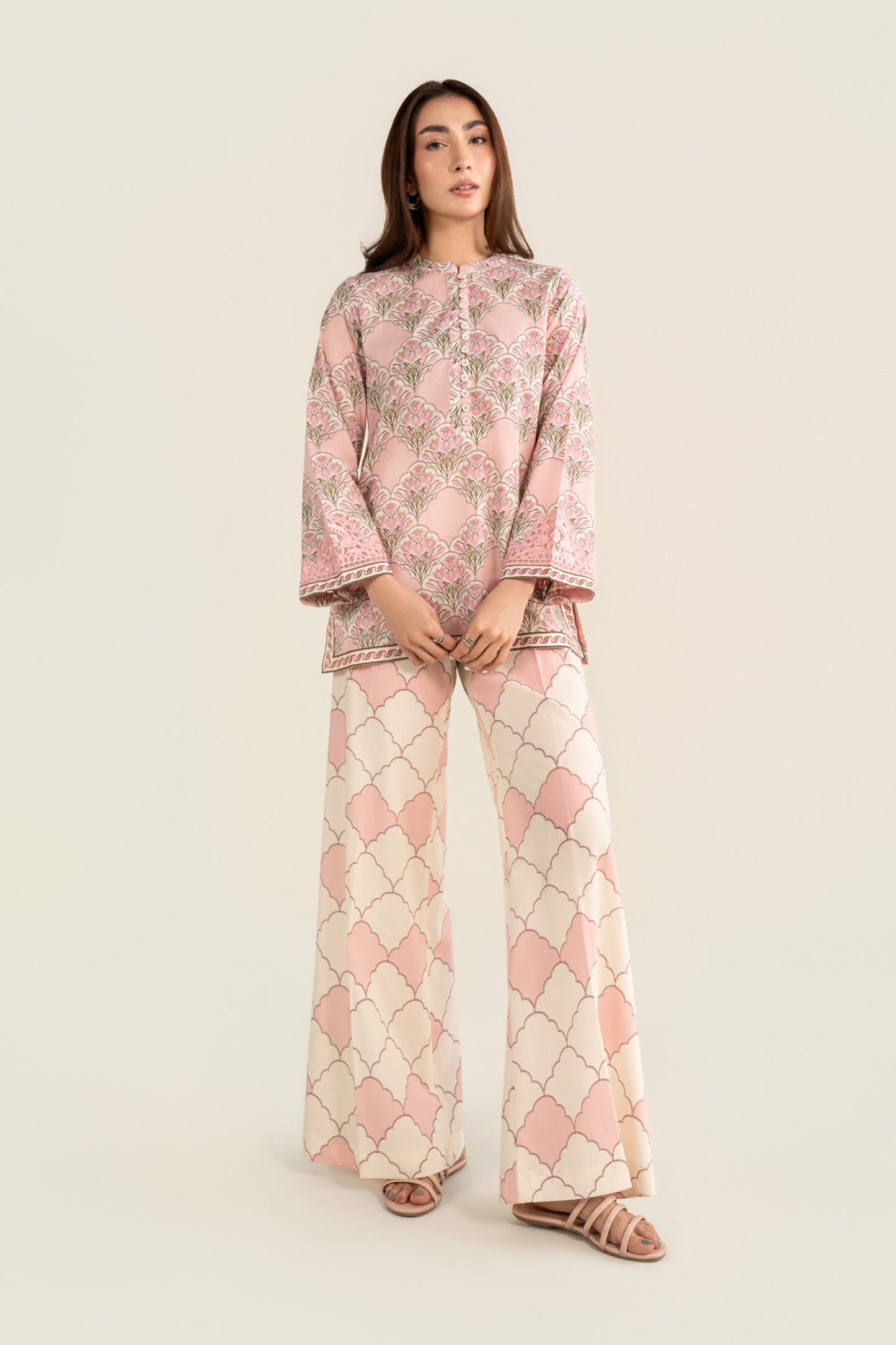 2 Pc Embroidered Lawn Suit