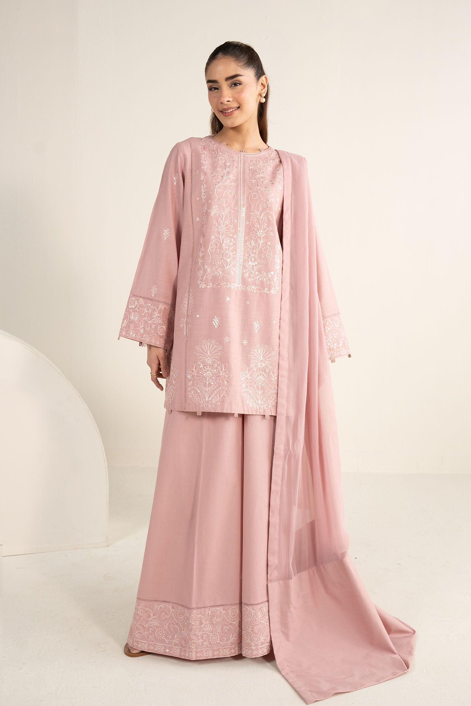 2 Pc Embroidered Arabic Lawn Suit