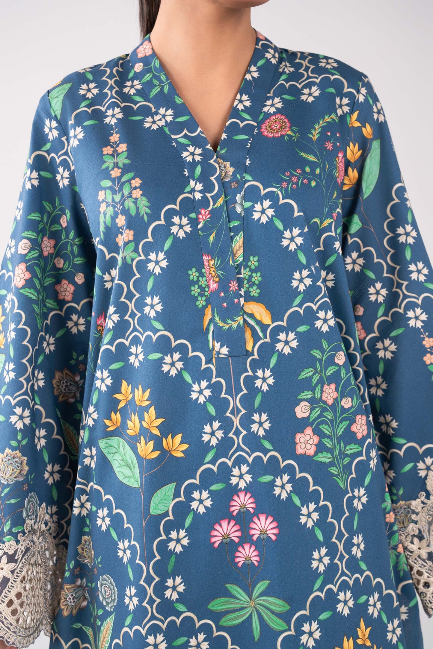 2 Pc Embroidered Lawn Suit