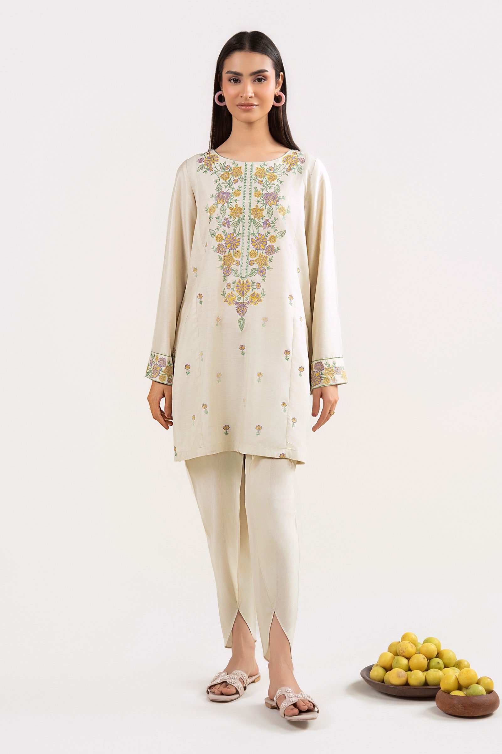 2 Pc Embroidered Arabic Lawn Suit