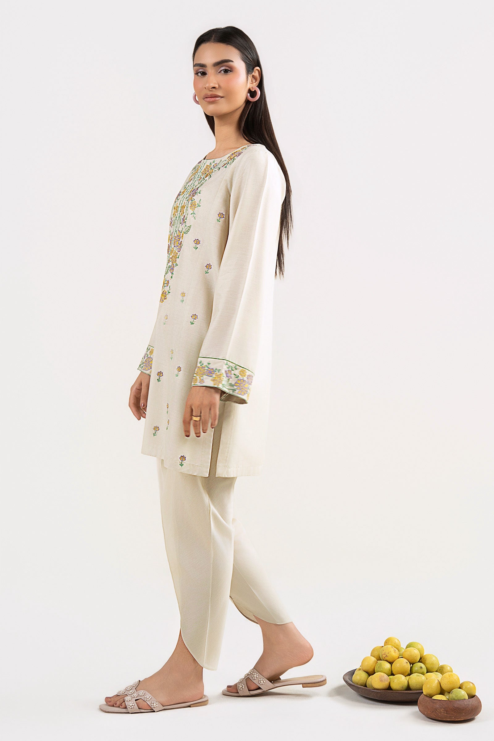 2 Pc Embroidered Arabic Lawn Suit