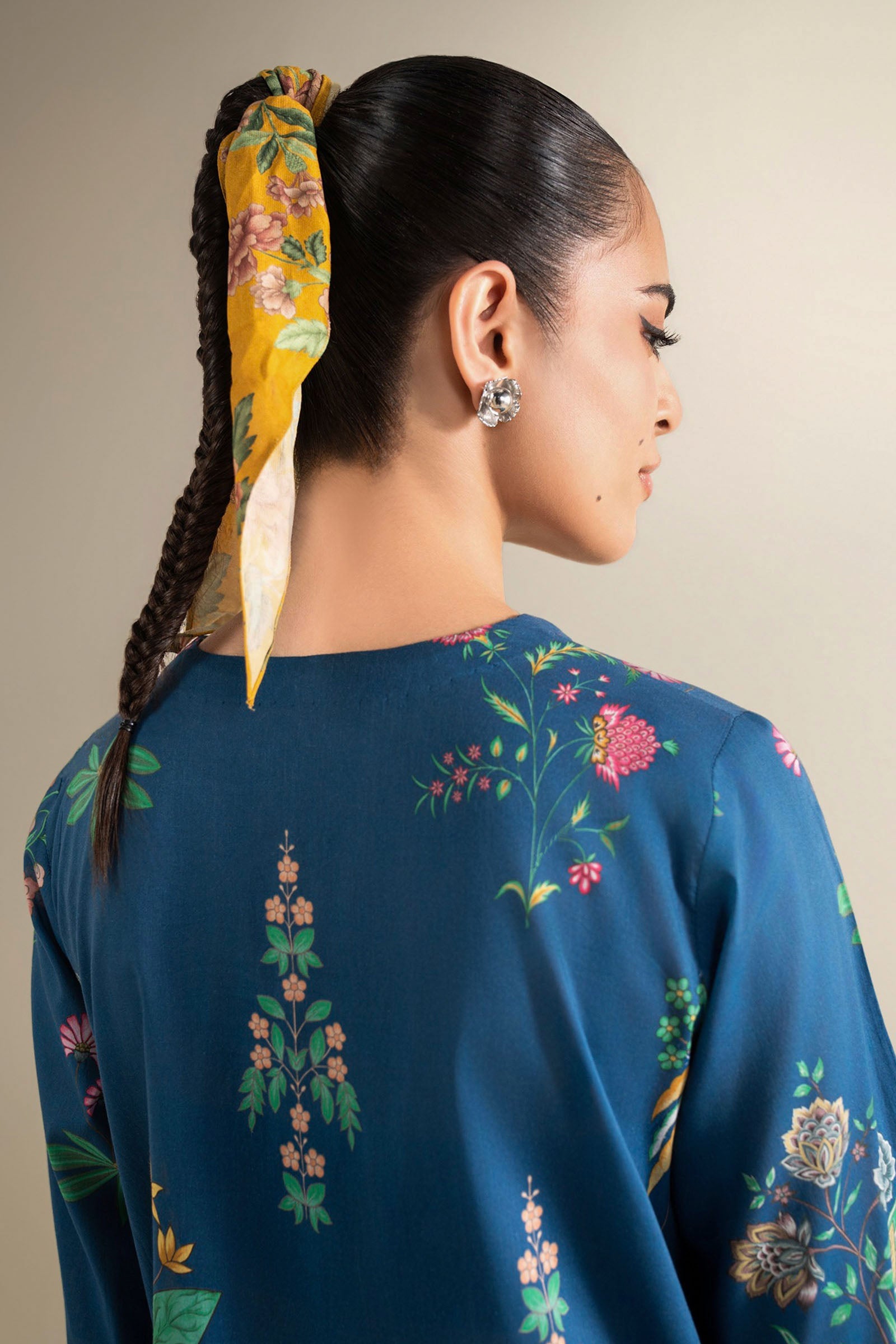 2 Pc Embroidered Lawn Suit
