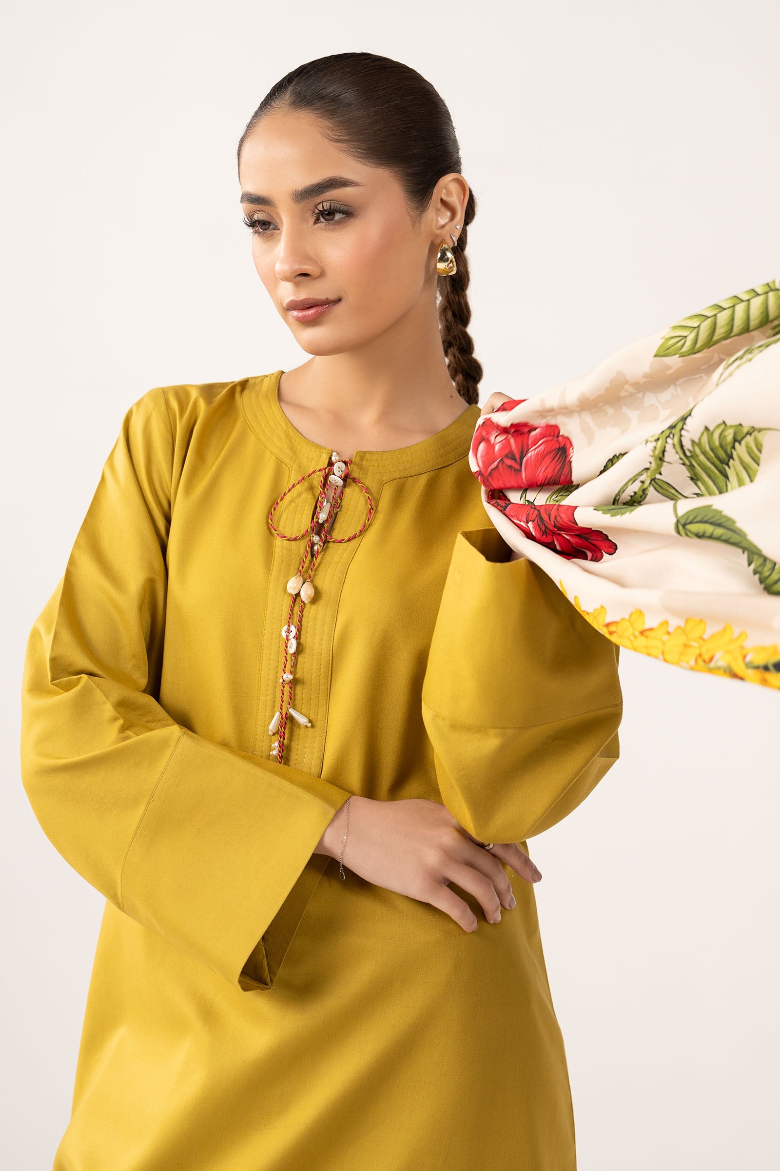 Printed Arabic Lawn Scarf