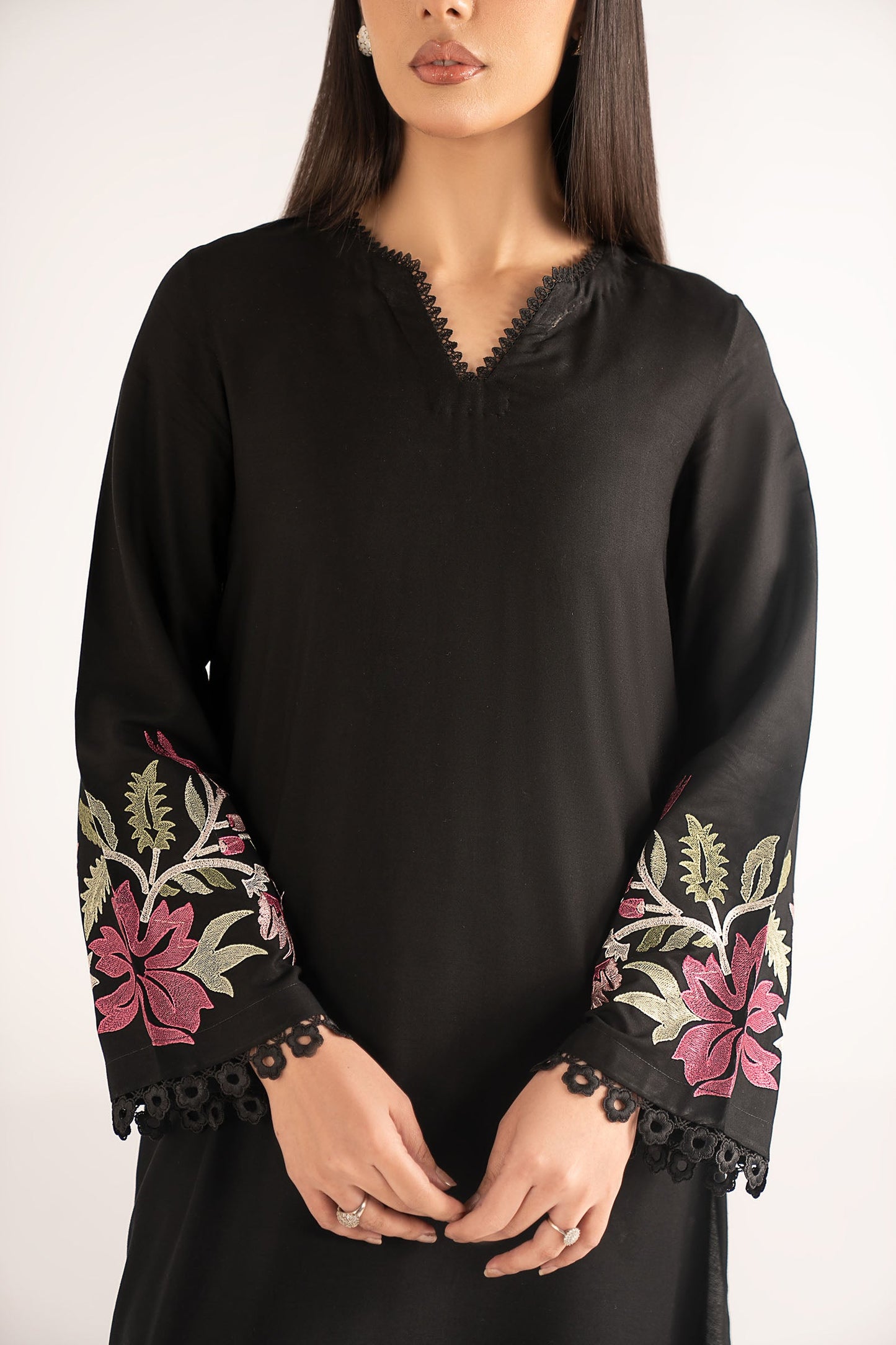 Embroidered Slub Lawn Shirt