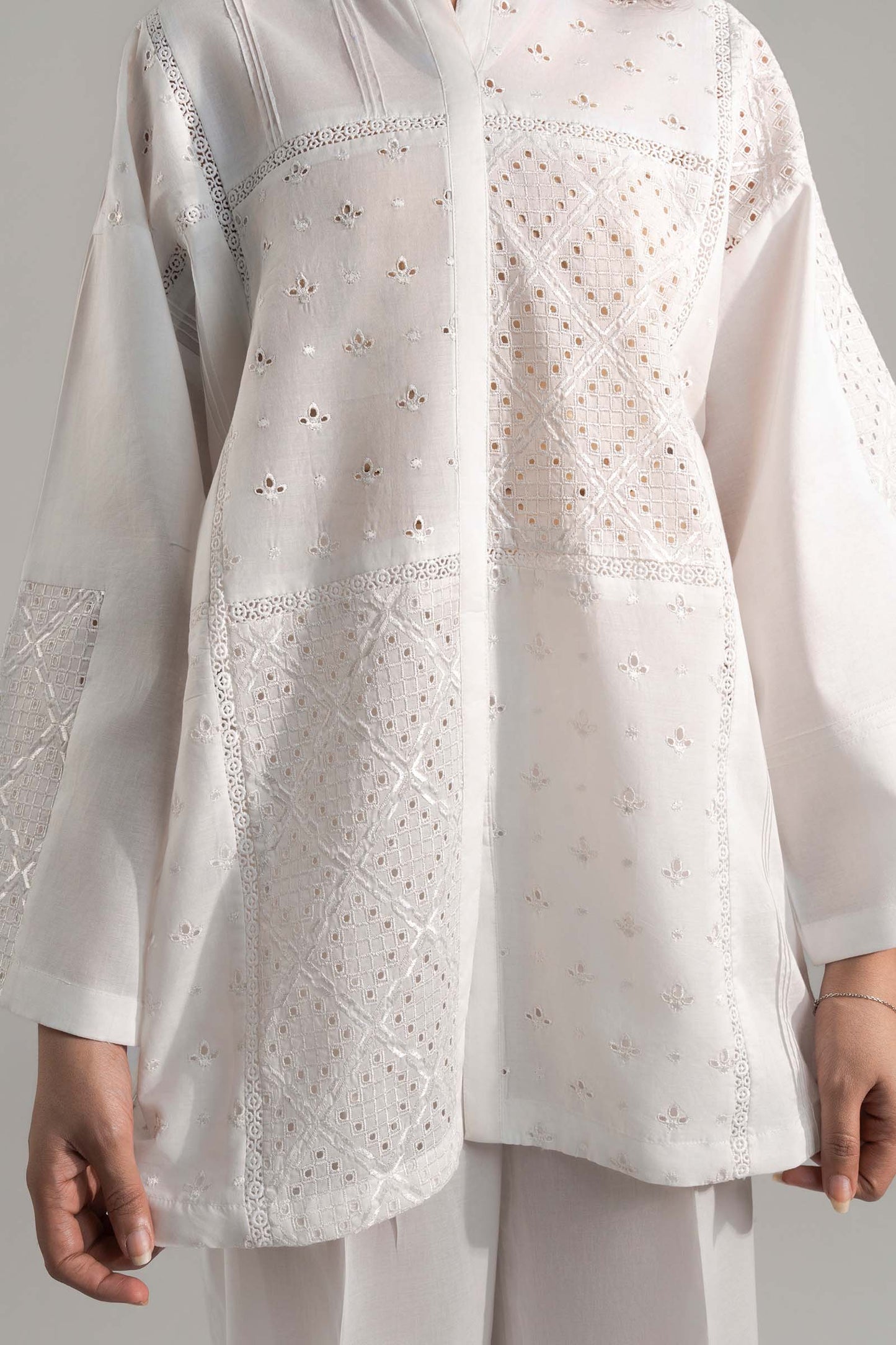 2 Pc Embroidered Lawn Suit