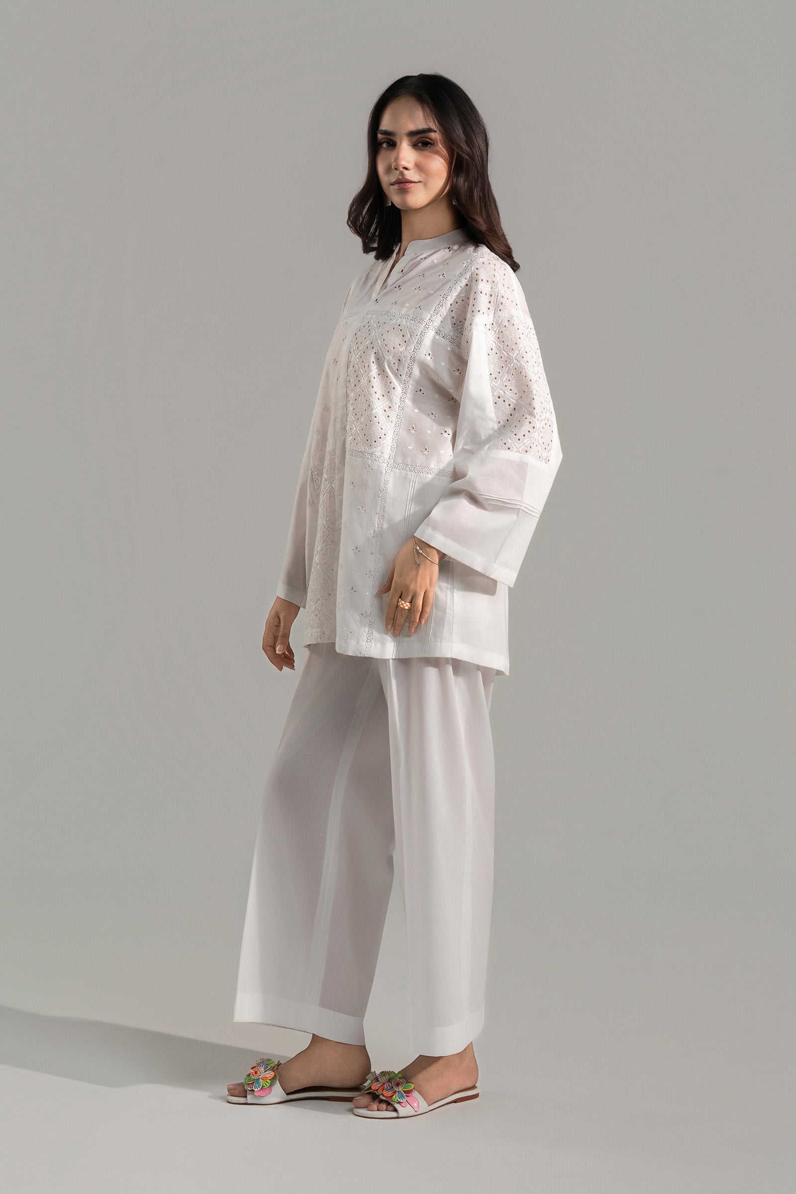 2 Pc Embroidered Lawn Suit