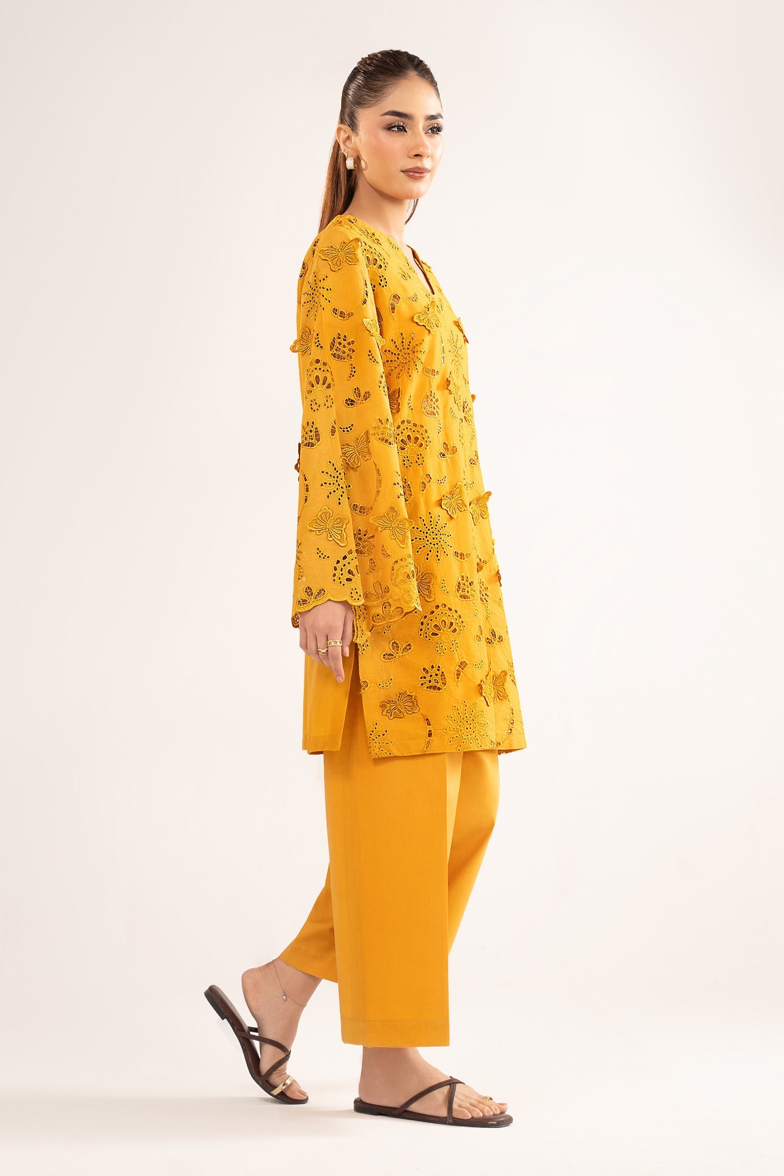 2 Pc Embroidered Lawn Suit