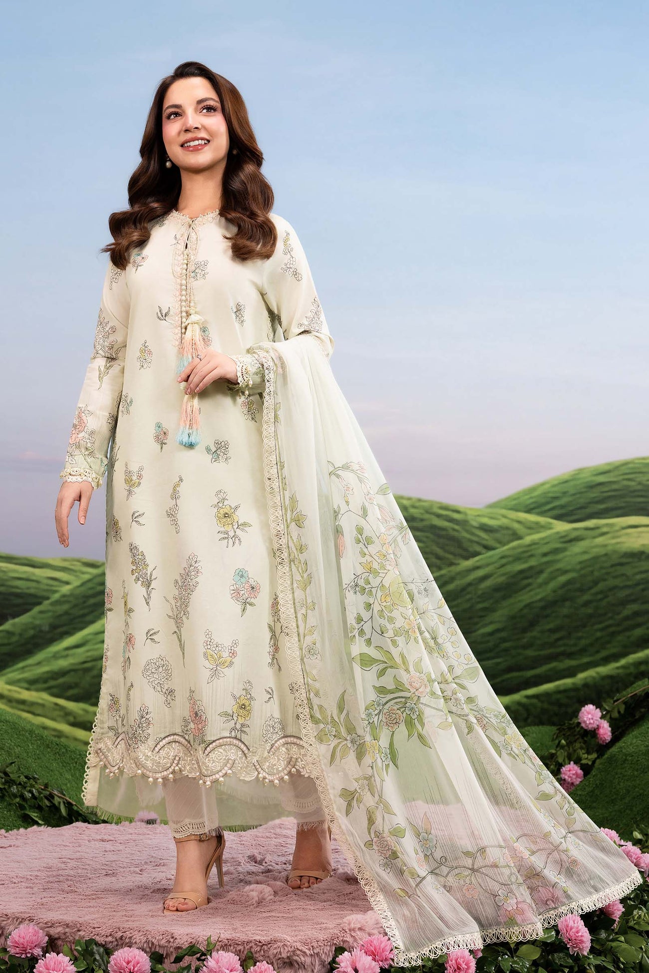 3 Pc Unstitched Embroidered Lawn Suit
