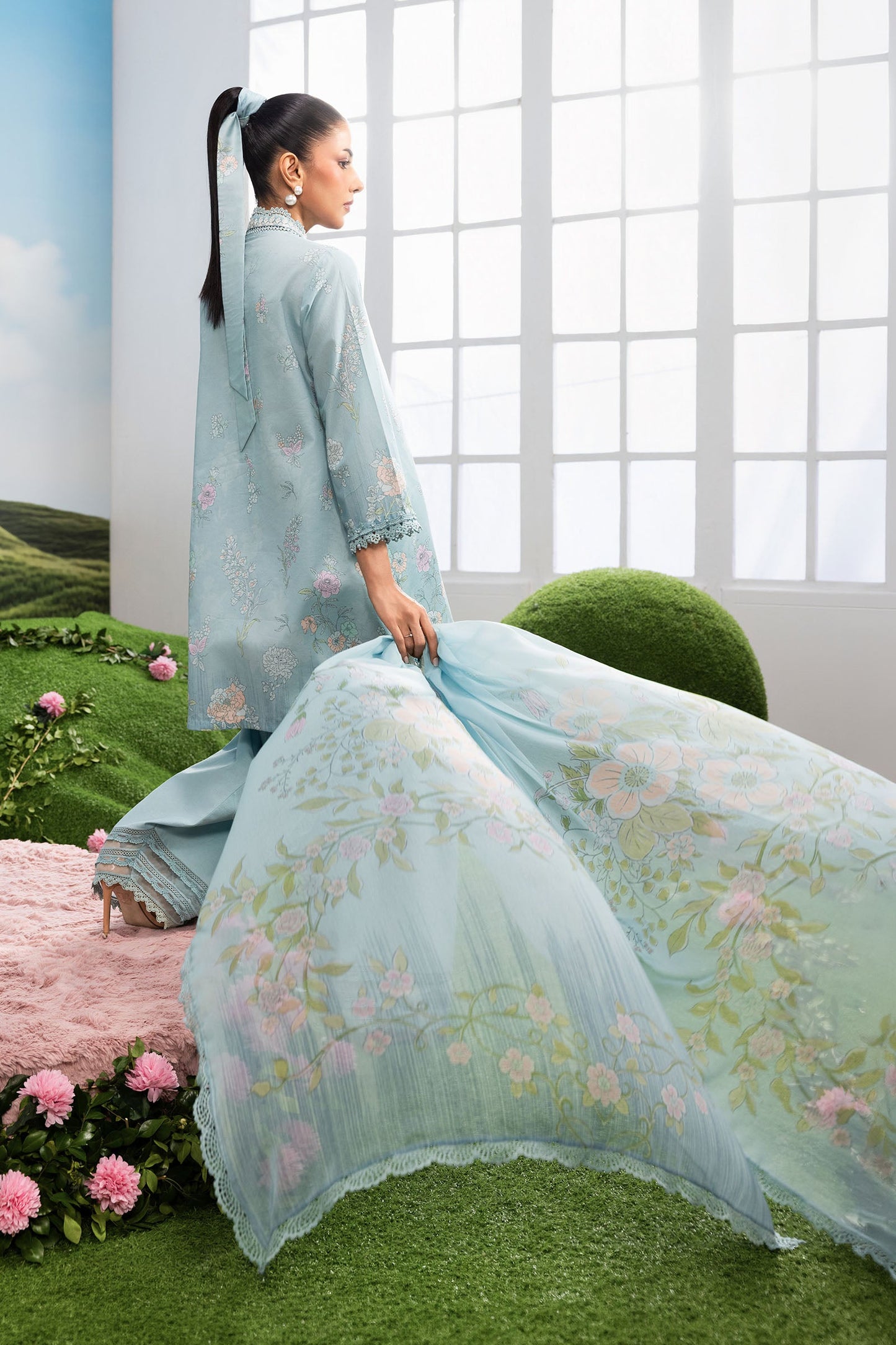 3 Pc Unstitched Embroidered Lawn Suit