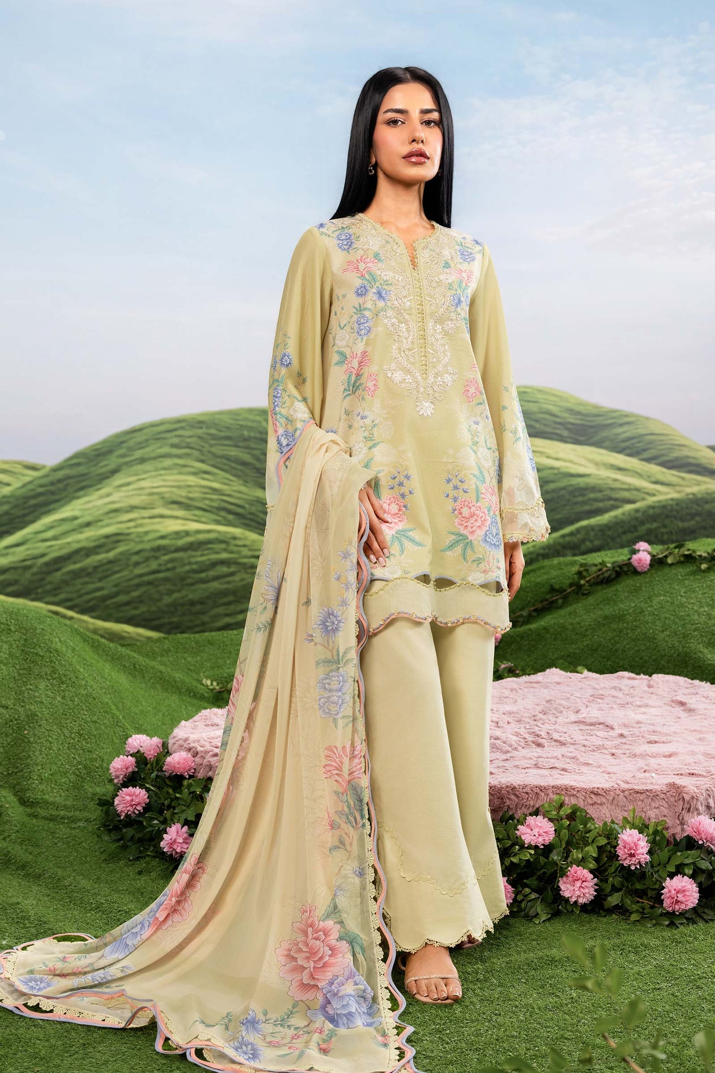 3 Pc Unstitched Embroidered Lawn Suit