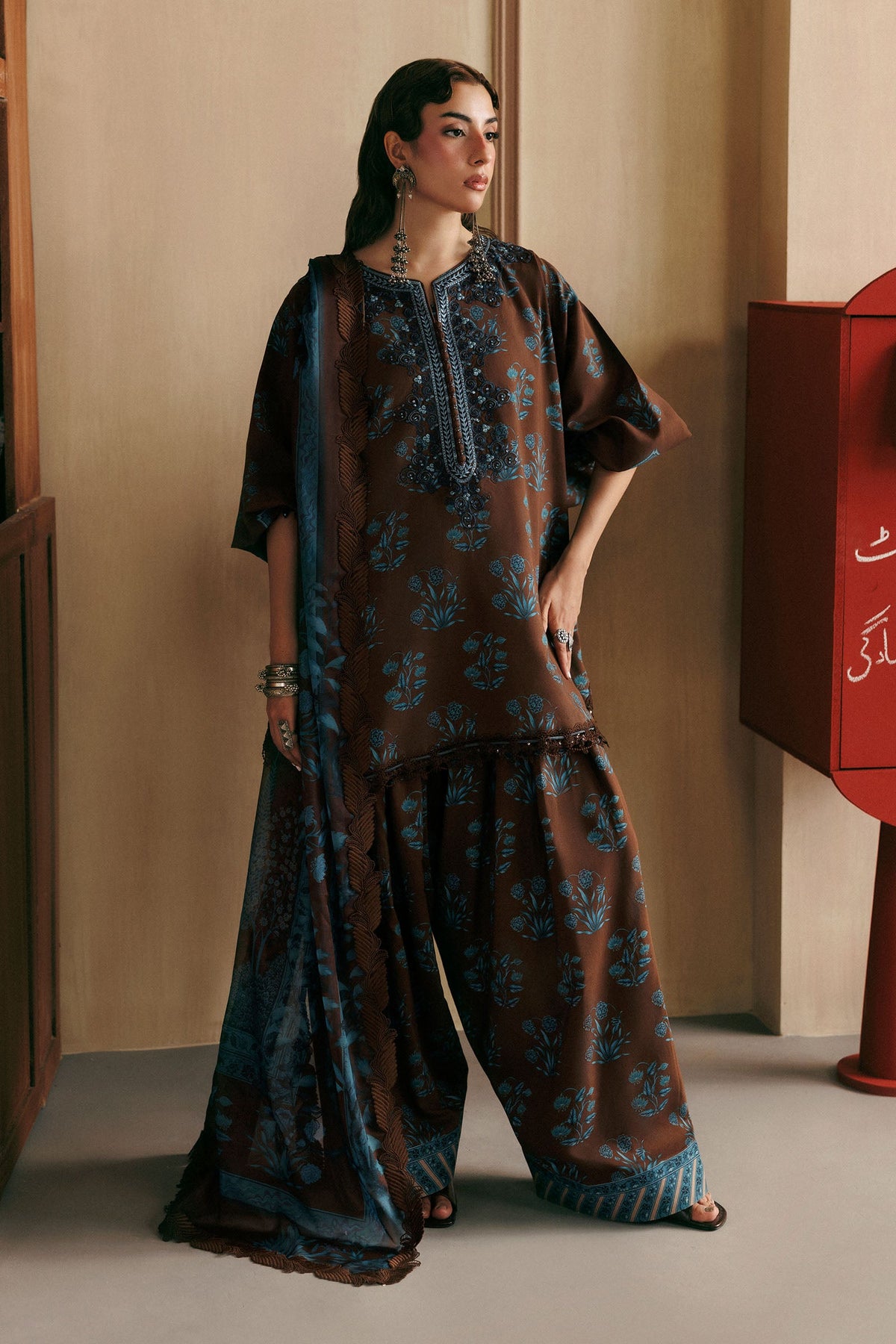 3 Pc Unstitched Embroidered Linen Suit