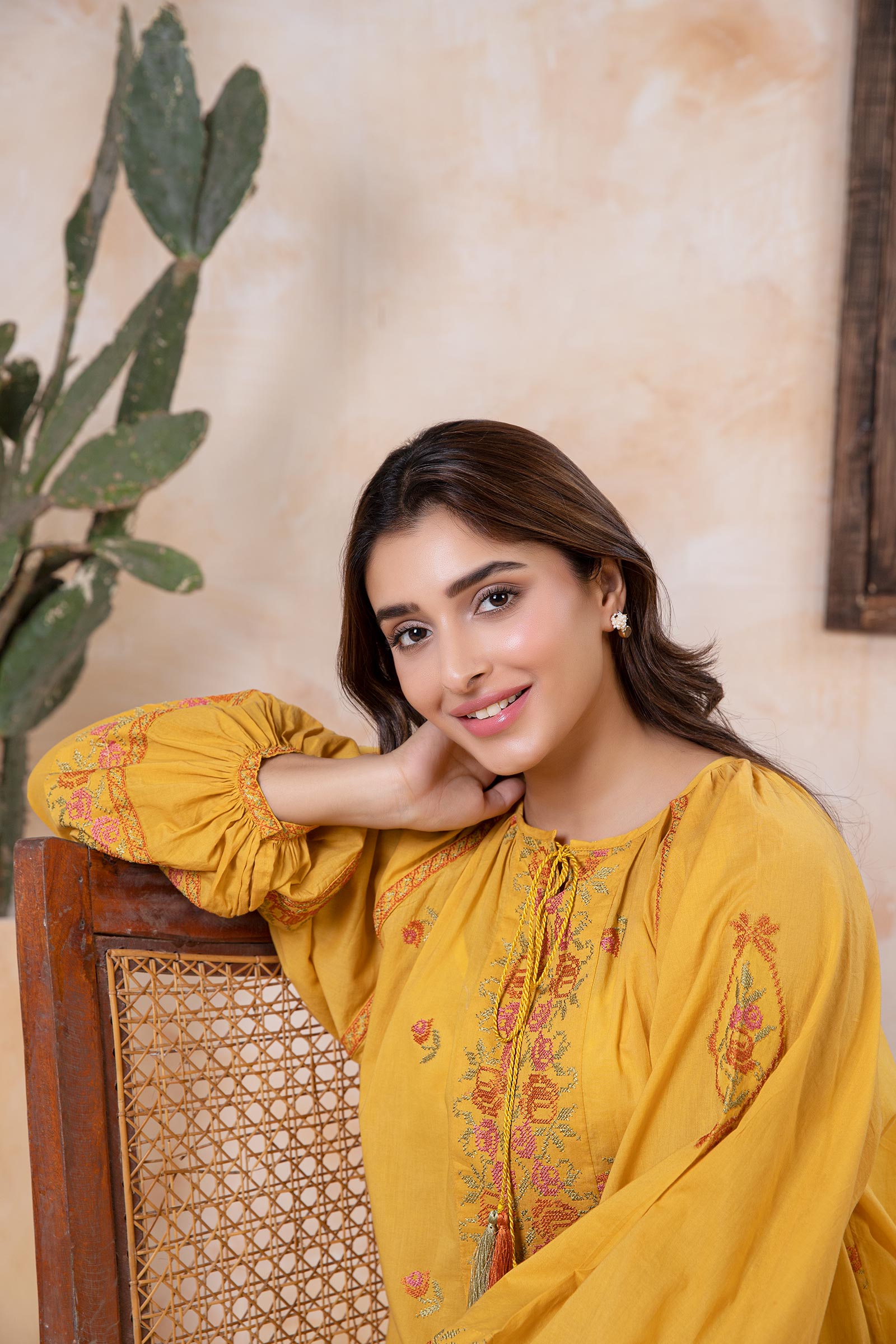 Embroidered Arabic Lawn Tunic