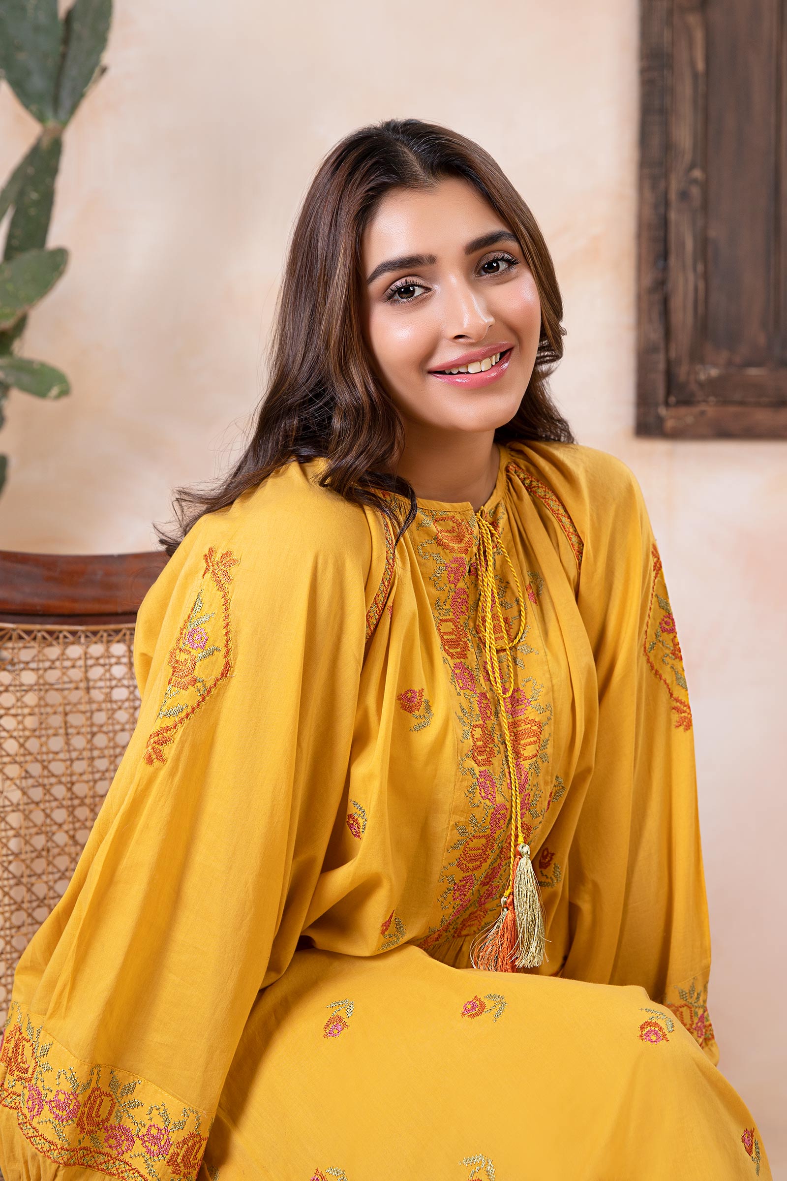 Embroidered Arabic Lawn Tunic