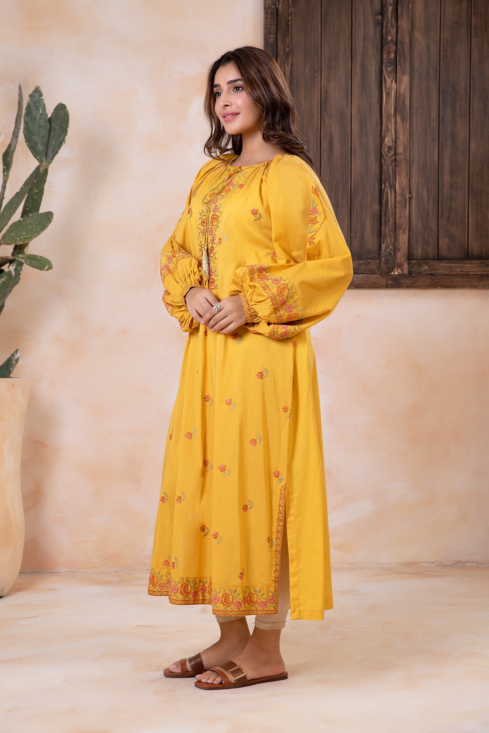 Embroidered Arabic Lawn Tunic